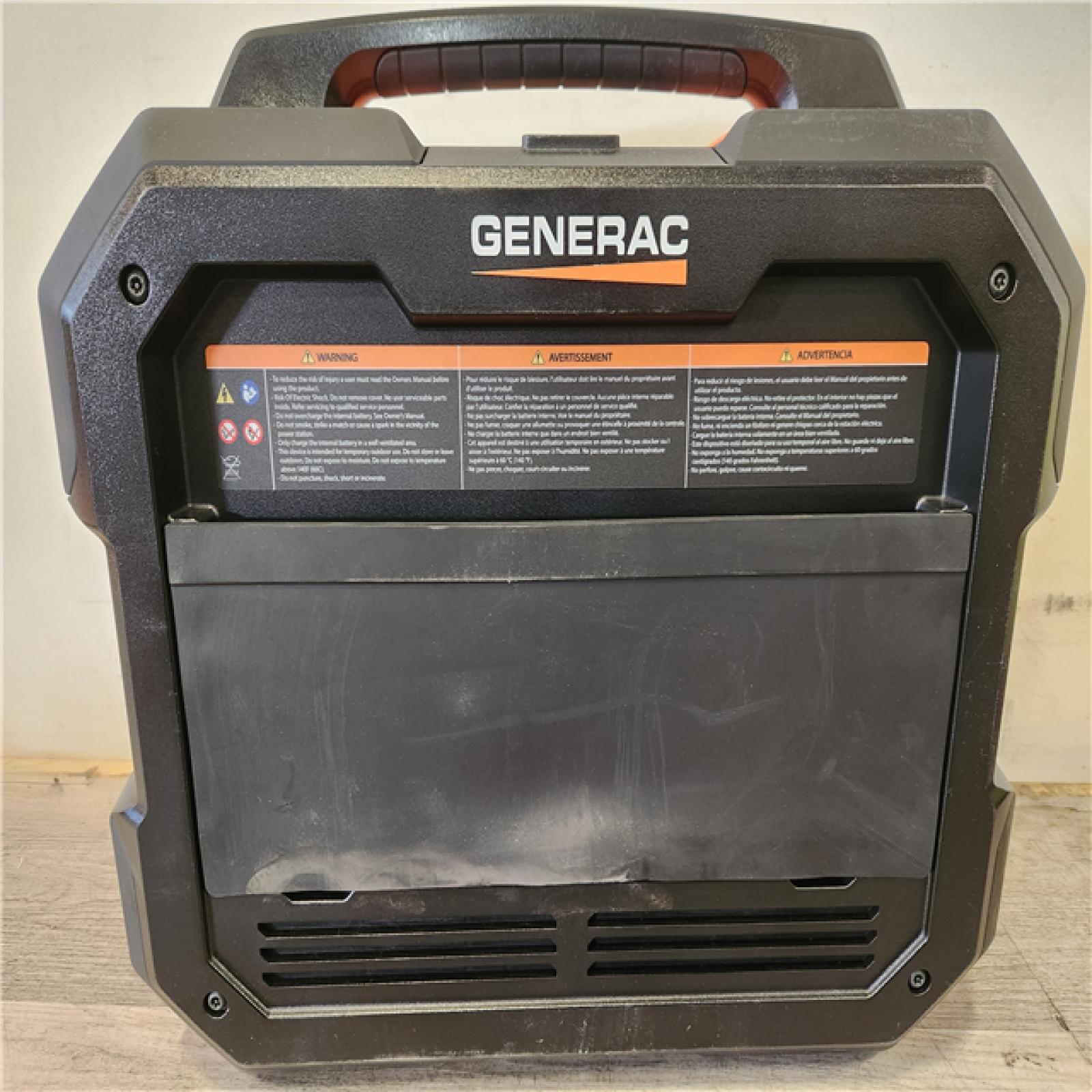Phoenix Generac 1600W Output / 3200 Peak 1086Wh Portable Battery Power Station with Push Button Start and Solar Charging - GB1000