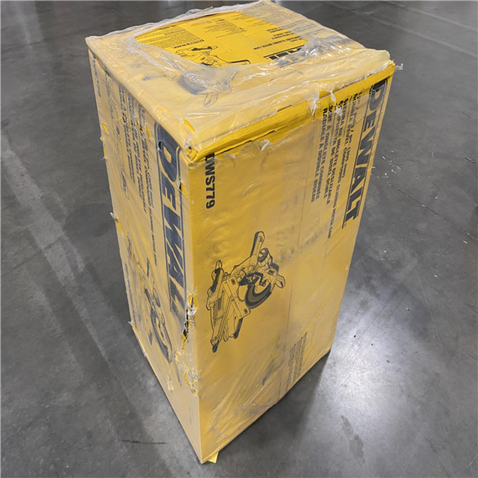 NEW- DeWalt 15 Amps 12 in. Corded Dual-Bevel Sliding Compound Miter Saw
