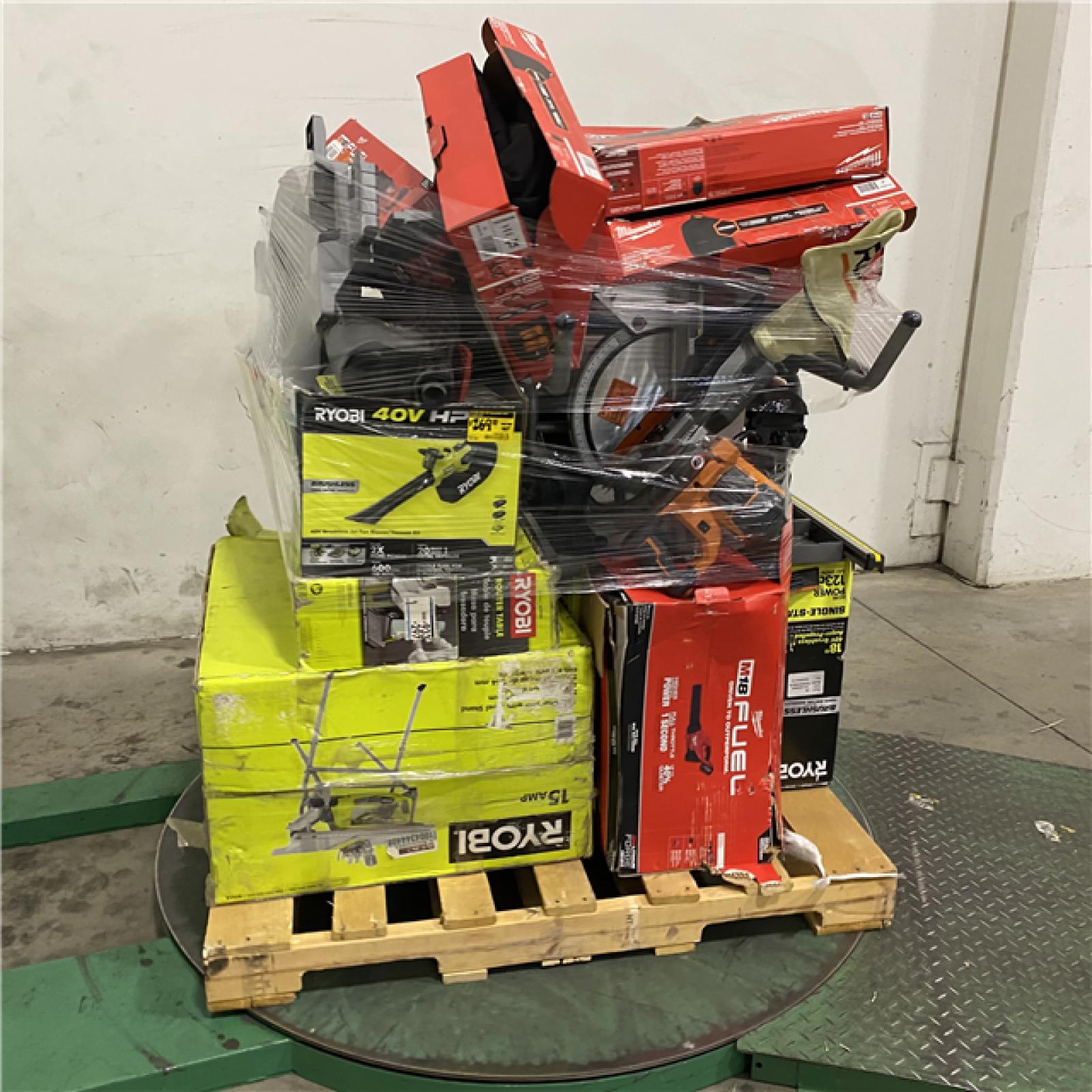 Dallas Location - As-Is Tool Pallet