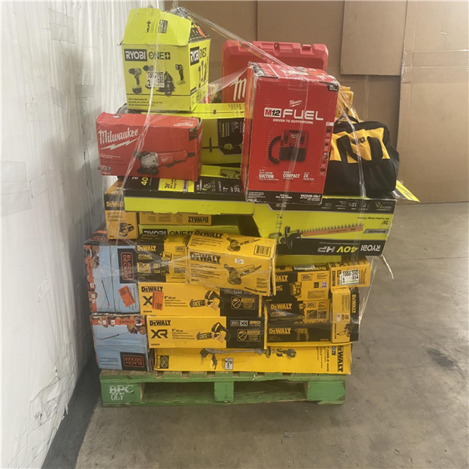 Houston Location AS IS - Tool Pallet