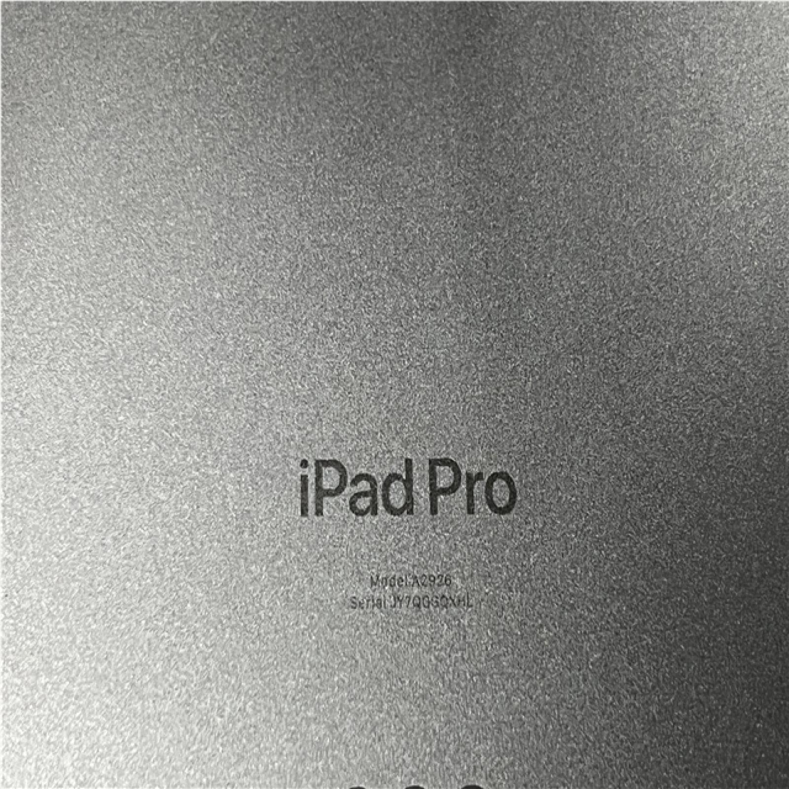 AS-IS Apple - 13-inch iPad Pro M4 Chip Built for Apple Intelligence Wi-Fi + Cellular 256GB with OLED - Space Black
