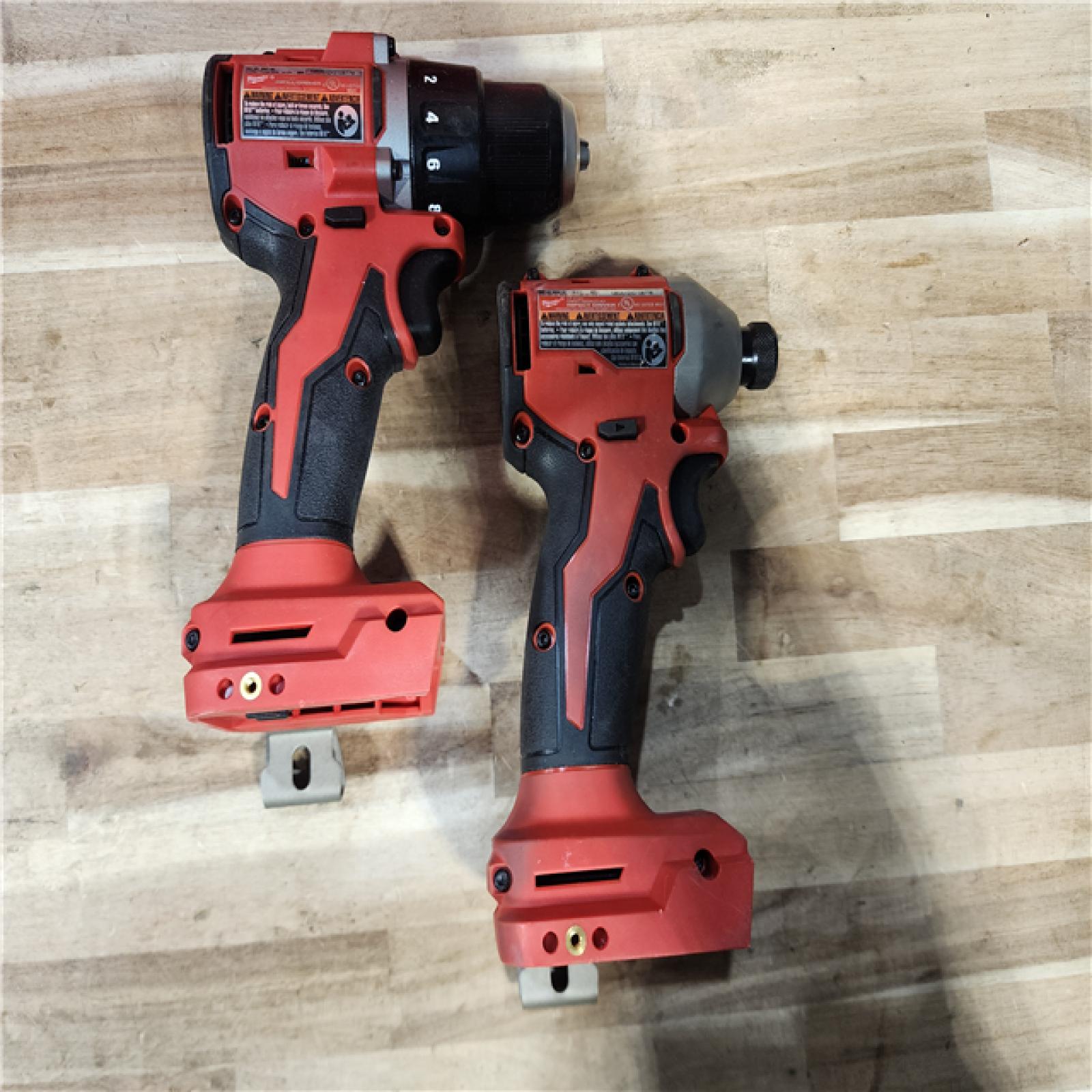 HOUSTON LOCATION - AS-IS Milwaukee 18V Lithium-Ion Brushless Cordless Compact Drill/Impact Combo Kit