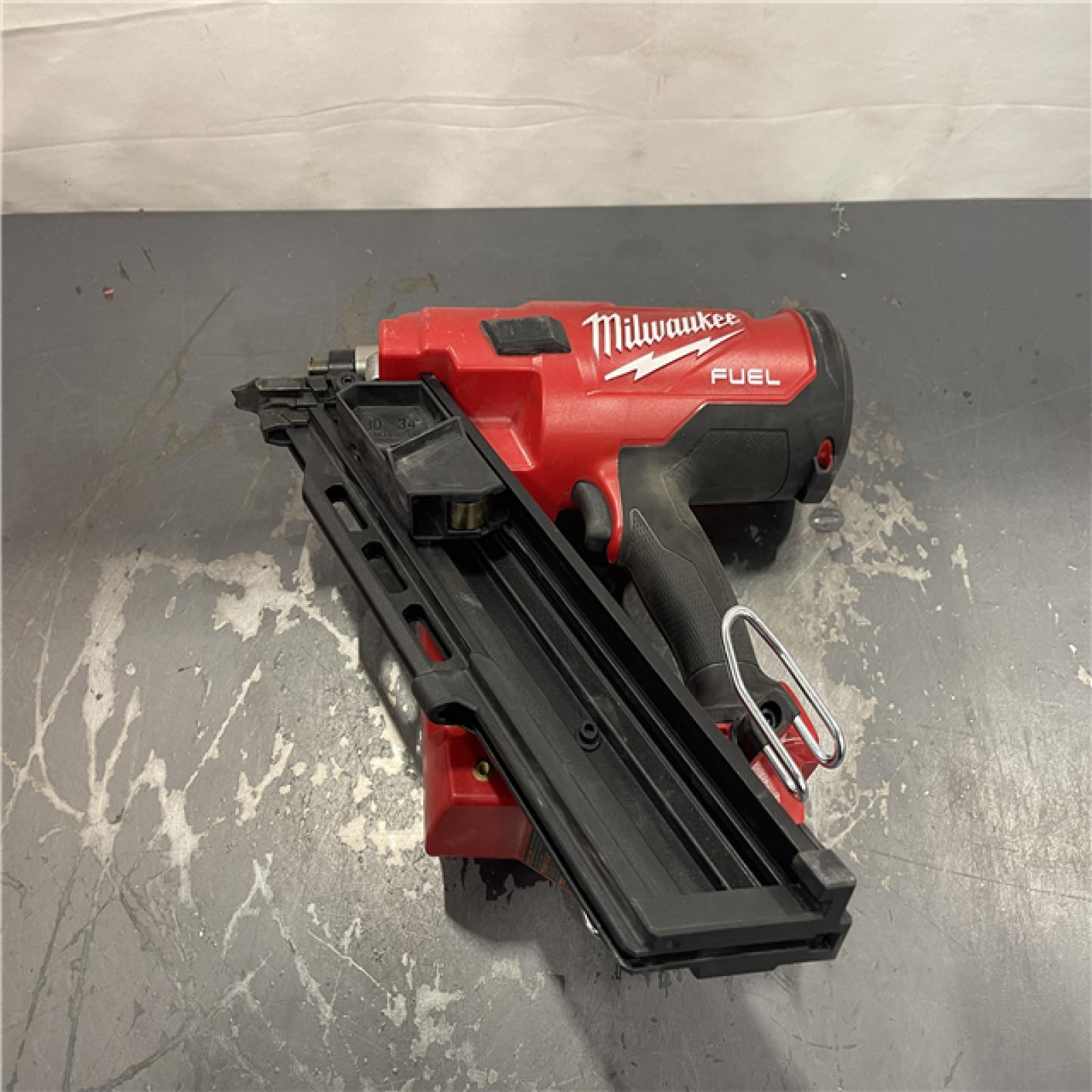AS-IS- Milwaukee M18 FUEL 30 Degree Framing Nailer (TOOL ONLY)