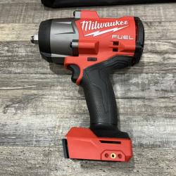 AS-IS Milwaukee FUEL 18V Lithium-Ion Brushless Cordless 1/2 in. Impact Wrench w/Friction Ring Kit