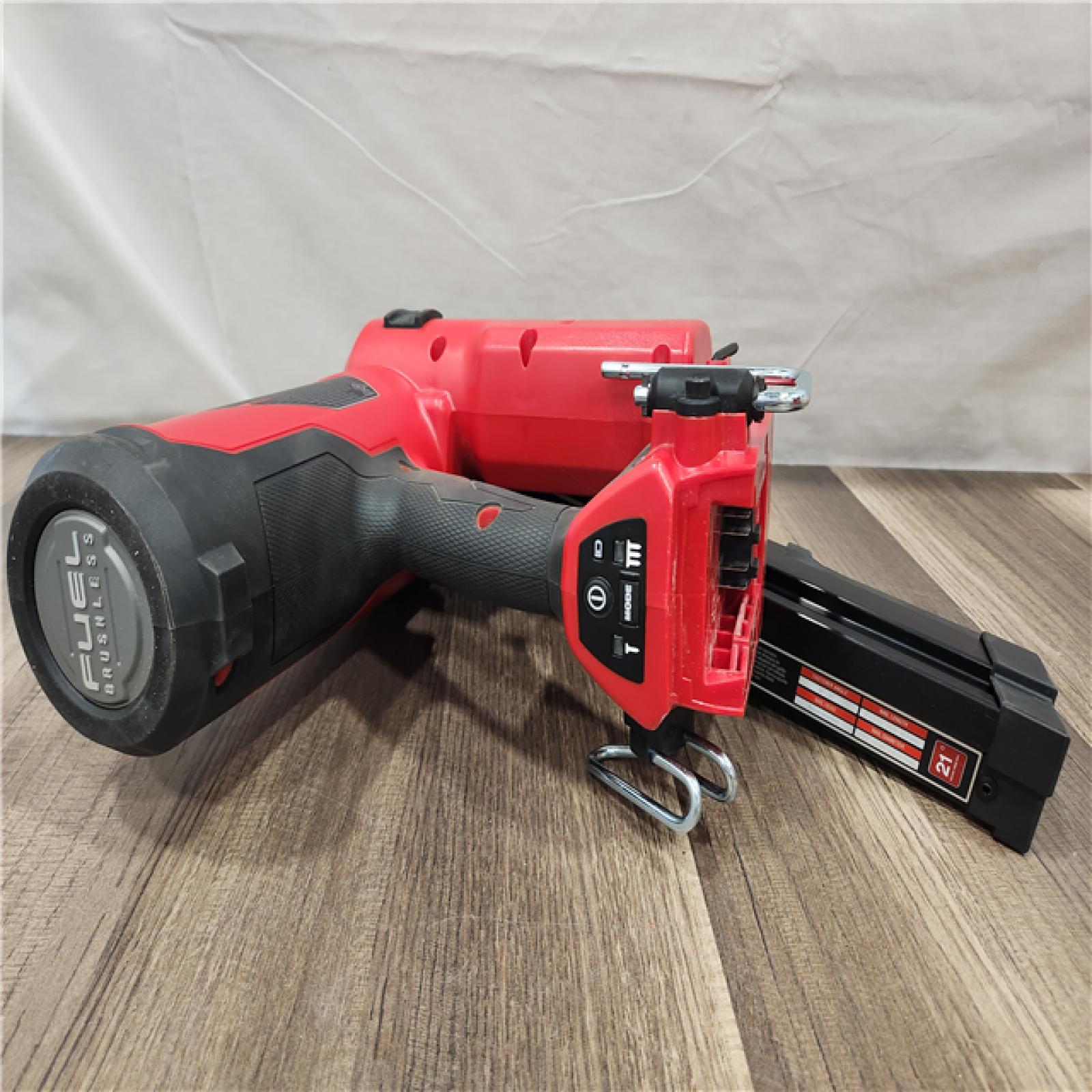 AS-IS- Milwaukee M18 FUEL 3-1/2 in. 18V 21-Degree Lithium-Ion Brushless Cordless Framing Nailer (Tool-Only)