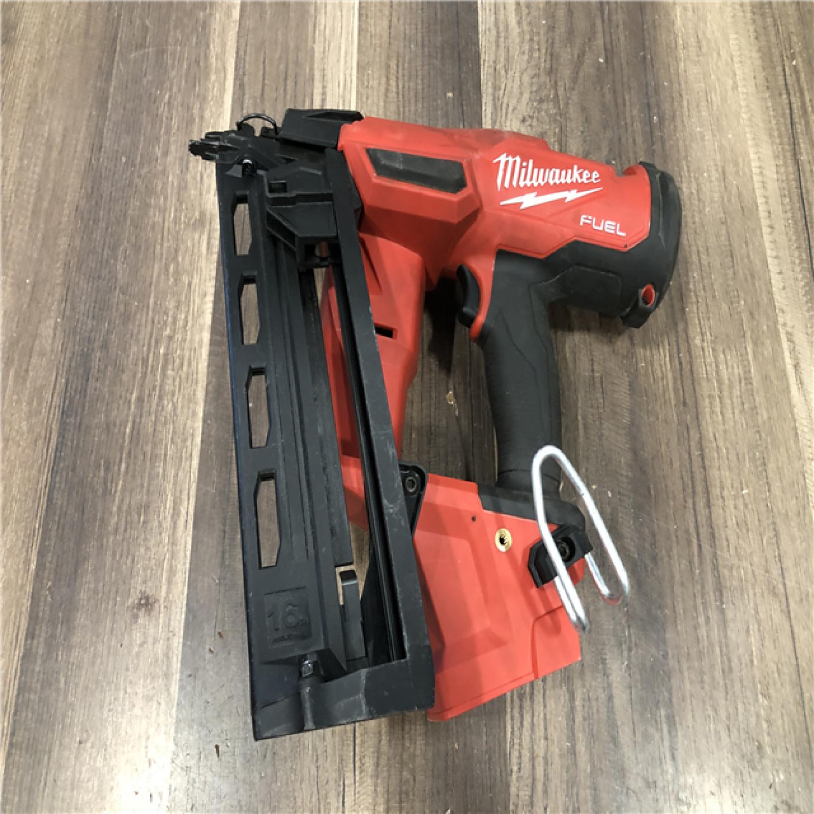 AS-IS Milwaukee FUEL 18-Volt Lithium-Ion Brushless Cordless Gen II 16-Gauge Angled Finish Nailer (Tool-Only)