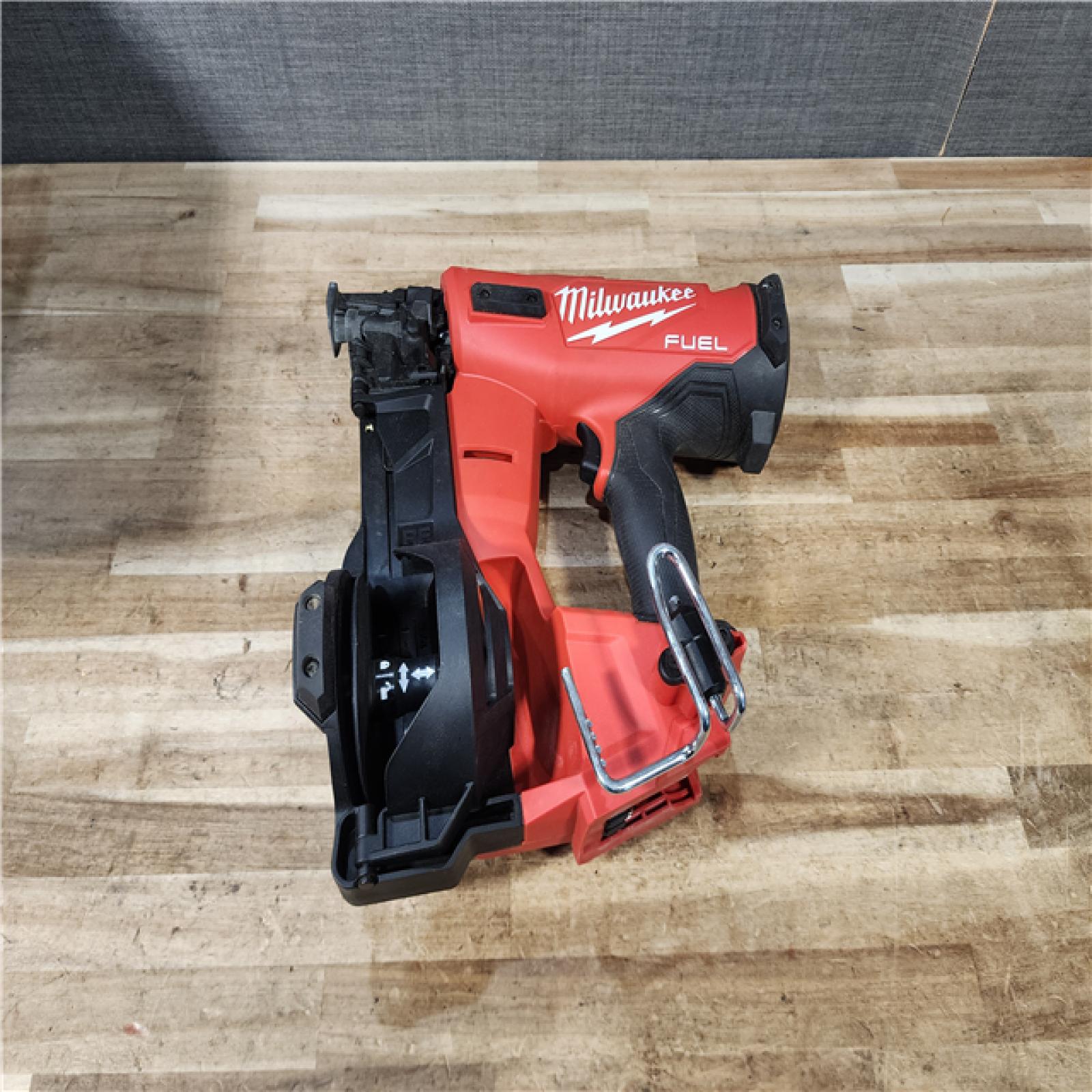 HOUSTON LOCATION - AS - IS Milwaukee FUEL 18-Volt Lithium-Ion Brushless Cordless Coil Roofing Nailer (Tool Only)