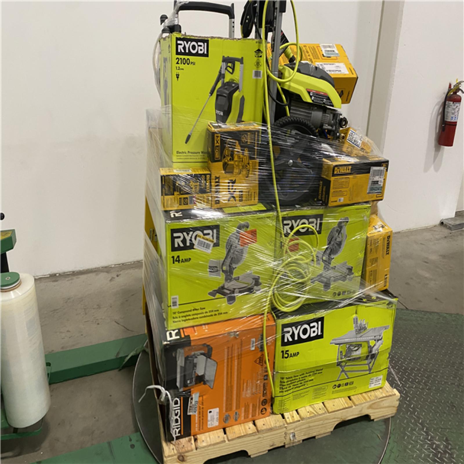 Dallas Location - As-Is Tool Pallet