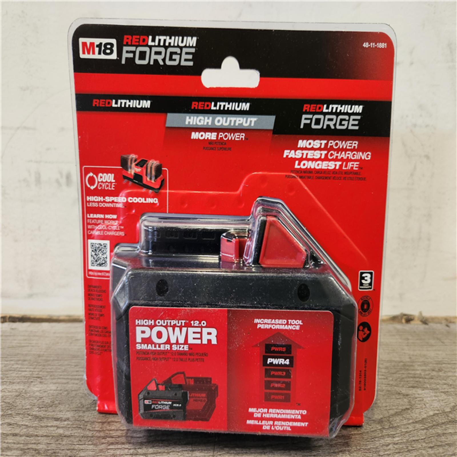 Phoenix Location NEW Milwaukee M18 18V Lithium-Ion REDLITHIUM FORGE XC 8.0 Ah Battery Pack (Sealed)