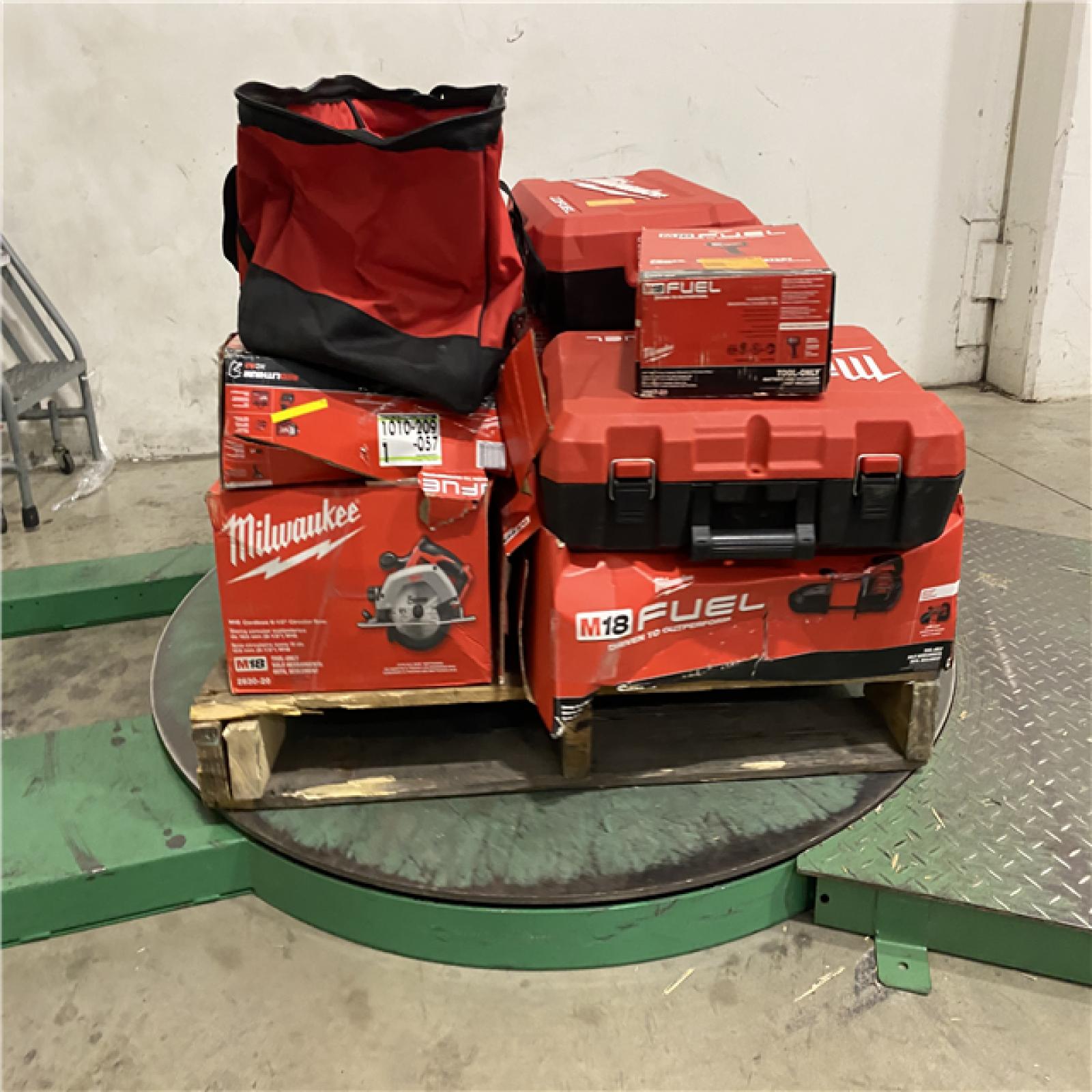 Dallas Location - As-Is MILWAUKEE Tool Pallet