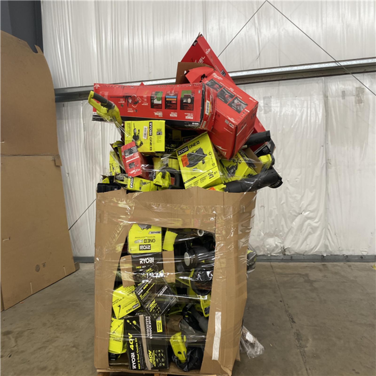Houston Location AS IS - Tool Pallet