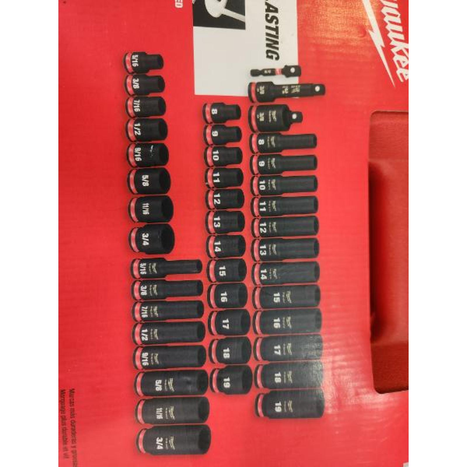 Phoenix NEW Milwaukee SHOCKWAVE 3/8 in. Drive SAE and Metric 6 Point Impact Socket Set (43-Piece) (SEALED)