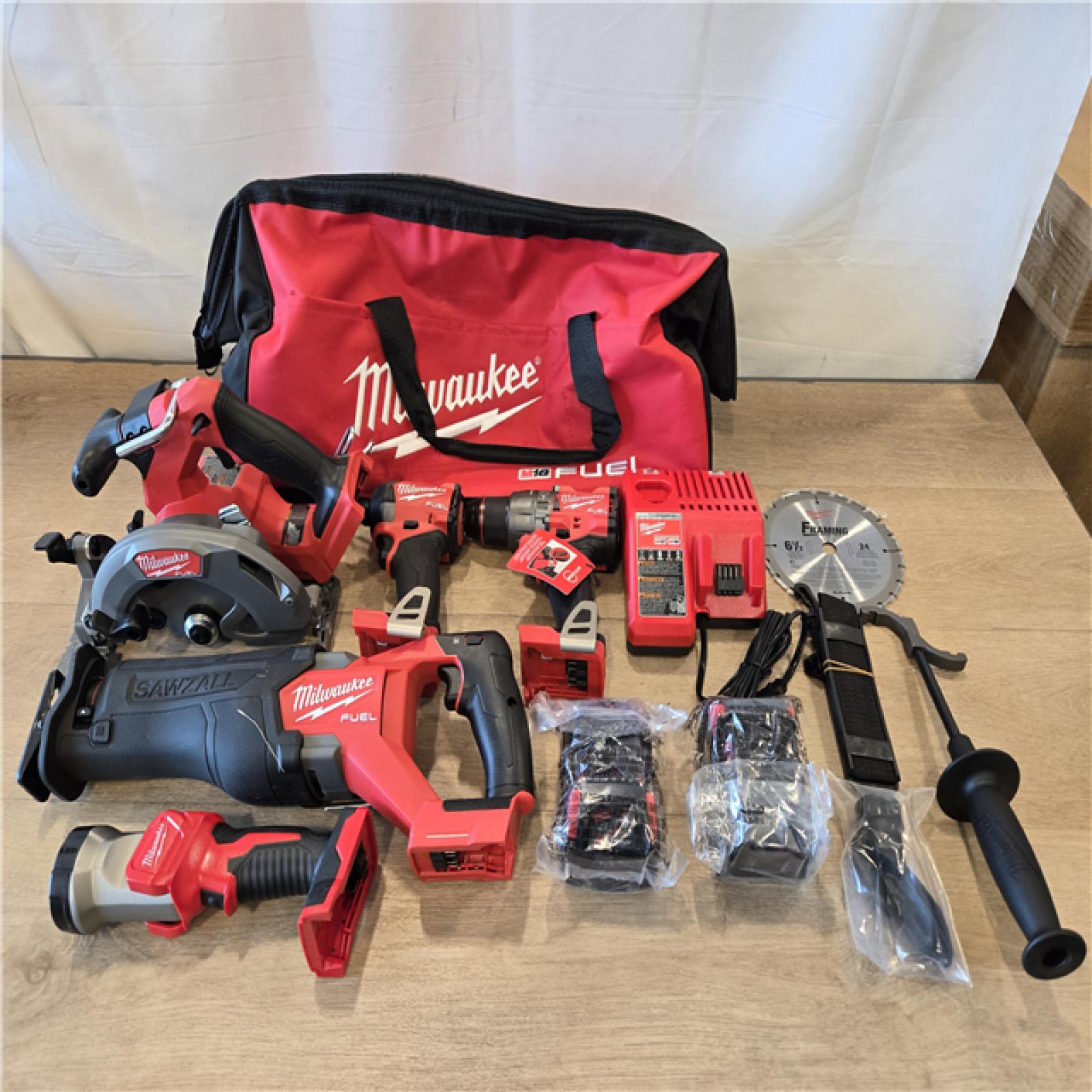 AS-IS Milwaukee M18 FUEL 18V Cordless Combo Kit