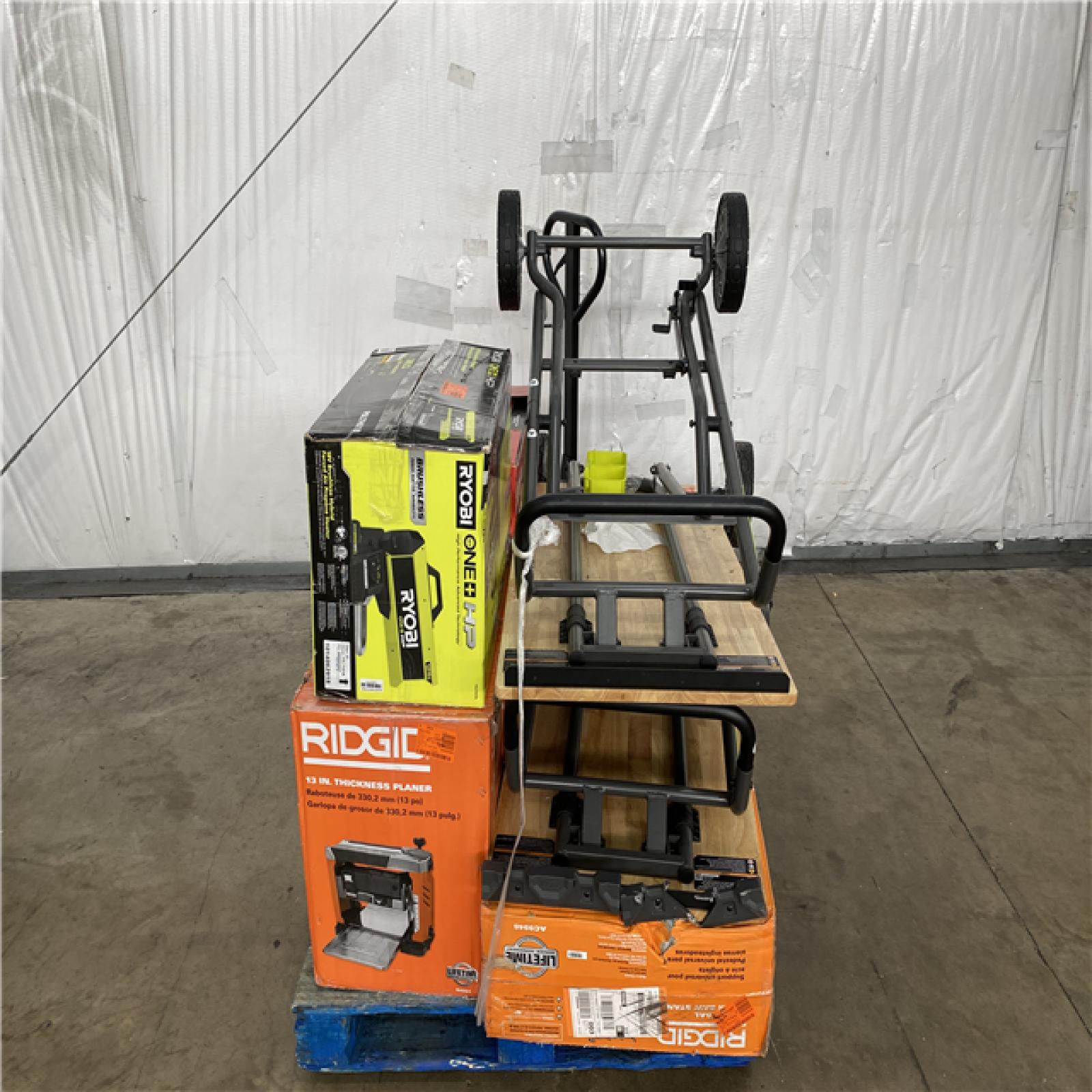 Houston Location AS IS - Tool Pallet