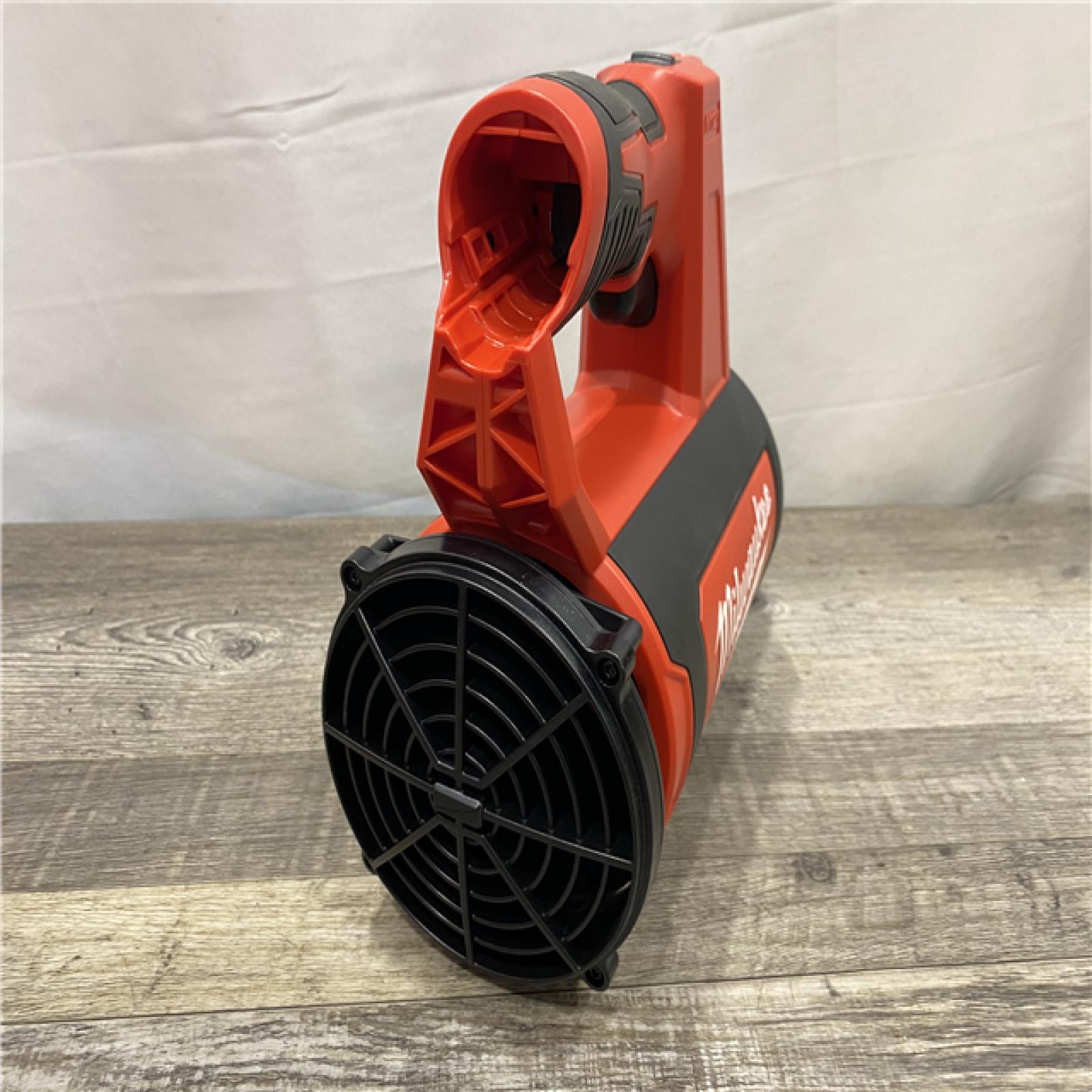 AS-IS Milwaukee 12V Lithium-Ion Cordless Compact Spot Blower (Tool-Only)