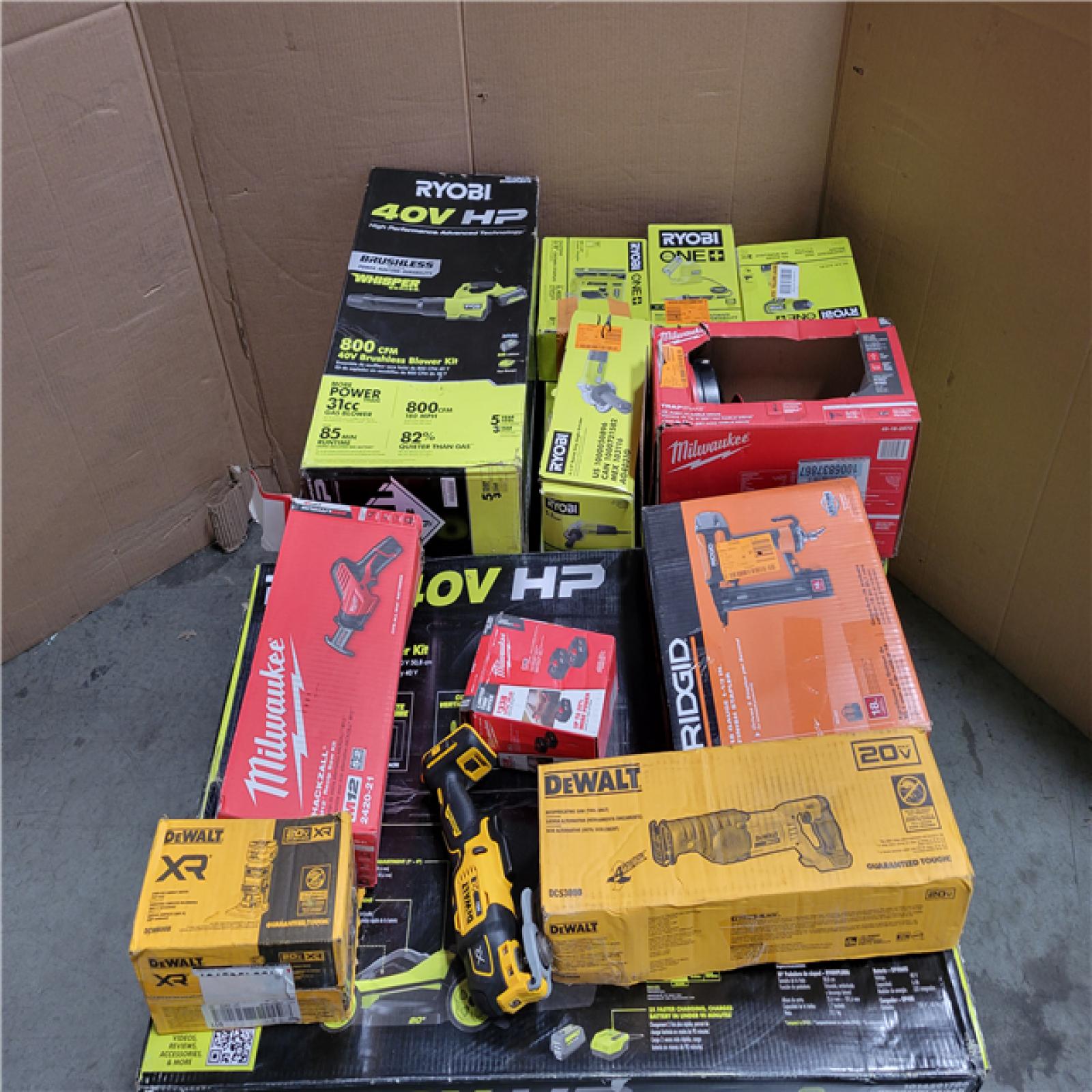 CALIFORNIA AS-IS TOOL PALLET