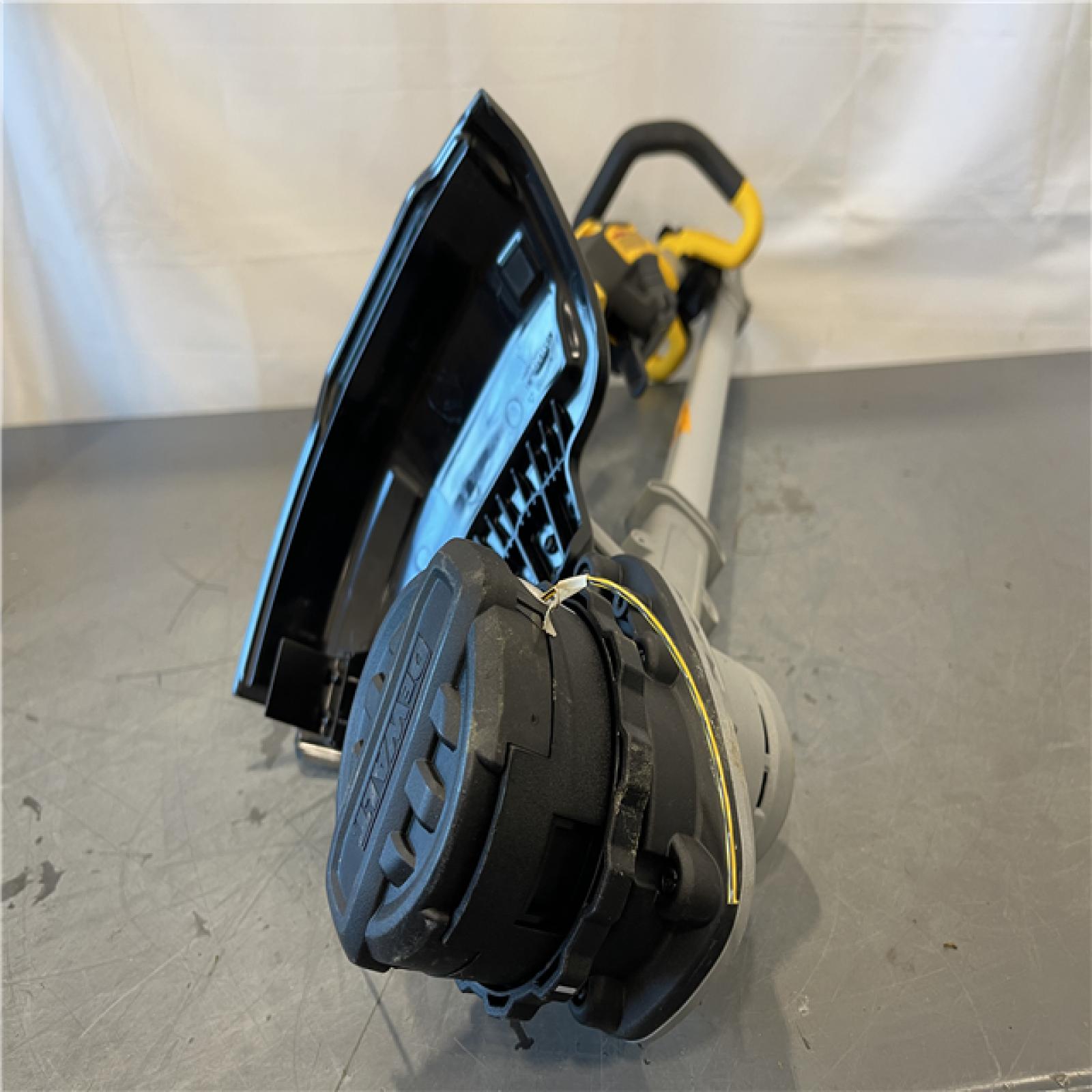 AS-IS - DEWALT 20V MAX 14 in. Brushless Cordless Battery Powered Foldable String Trimmer (Tool Only)