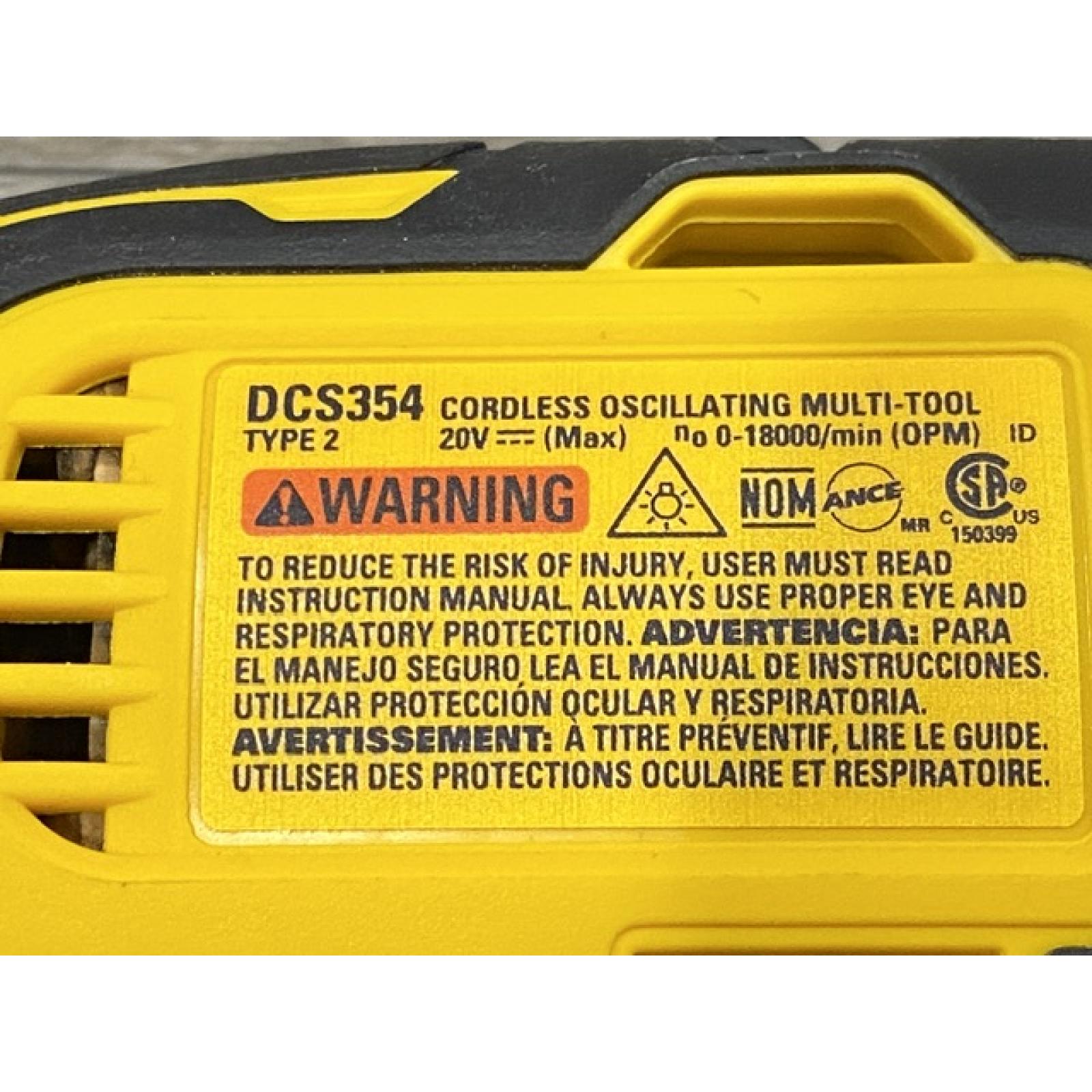 AS-IS DEWALT ATOMIC 20V MAX Cordless Brushless Oscillating Multi Tool Kit