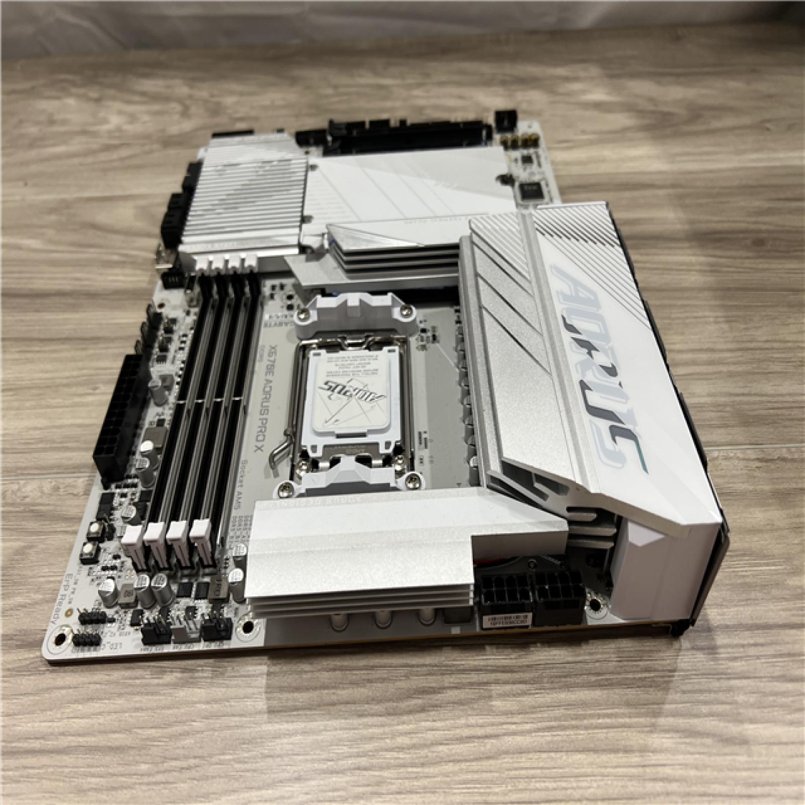 AS-IS GIGABYTE X670E AORUS PRO X AM5 LGA 1718 AMD X670E ATX Motherboard DDR5