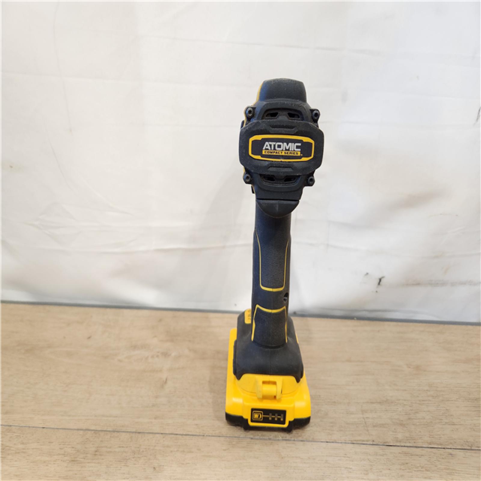 AS-IS- DEWALT 20V  Cordless.5 in Drill Driver  2 Ah