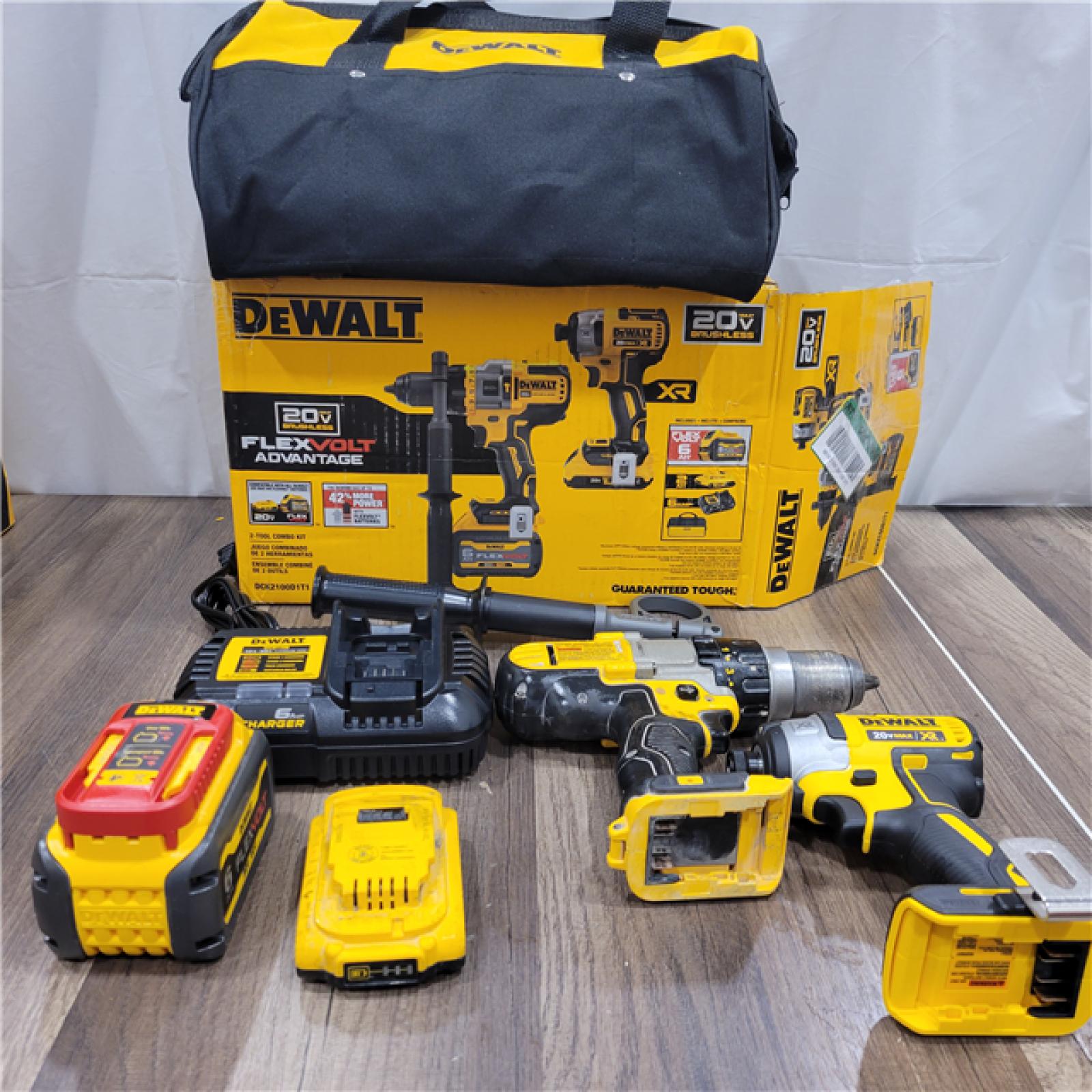AS-IS DEWALT 20V MAX Cordless Brushless Hammer Drill/Driver 2 Tool Combo Kit with FLEXVOLT ADVANTAGE