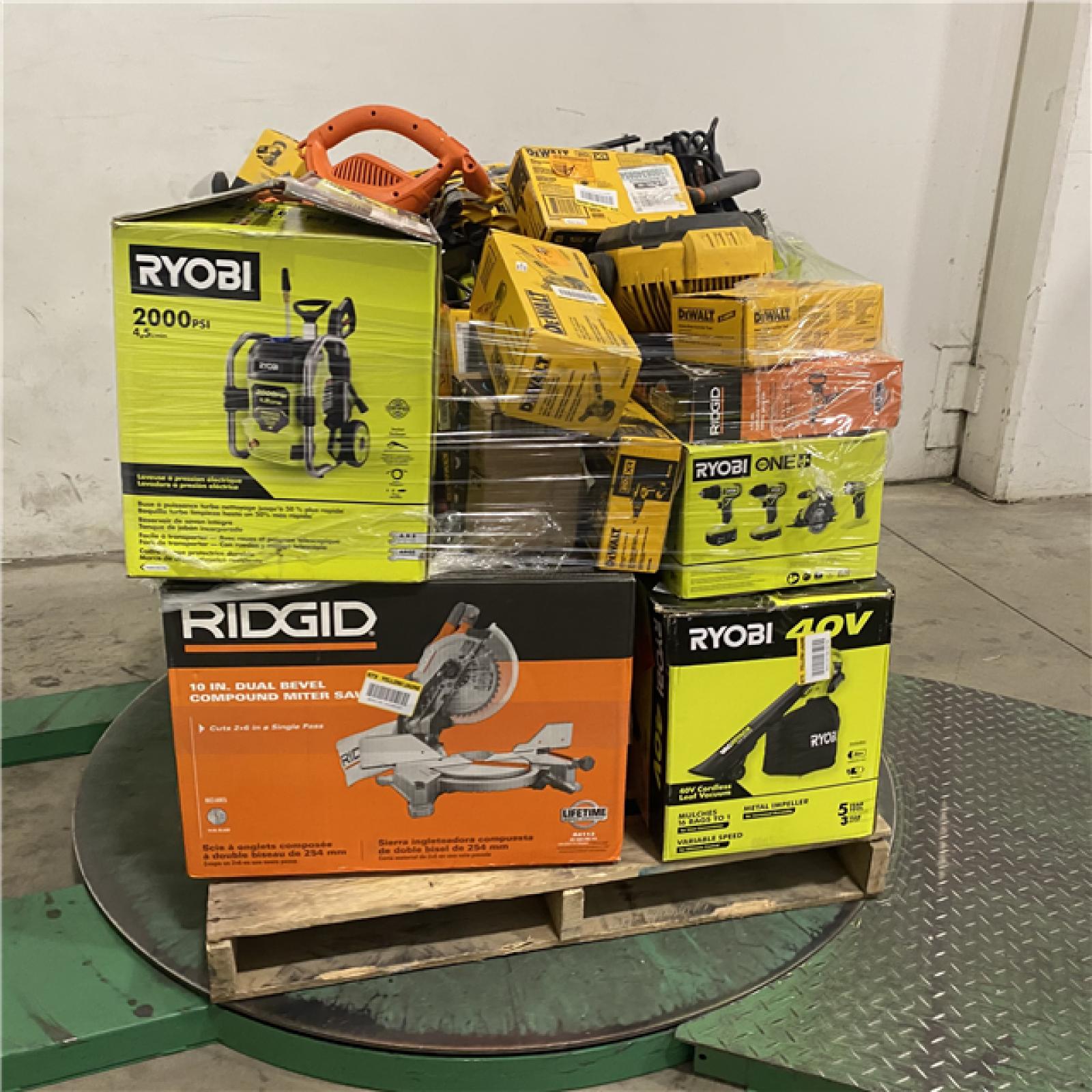 Dallas Location - As-Is Tool Pallet