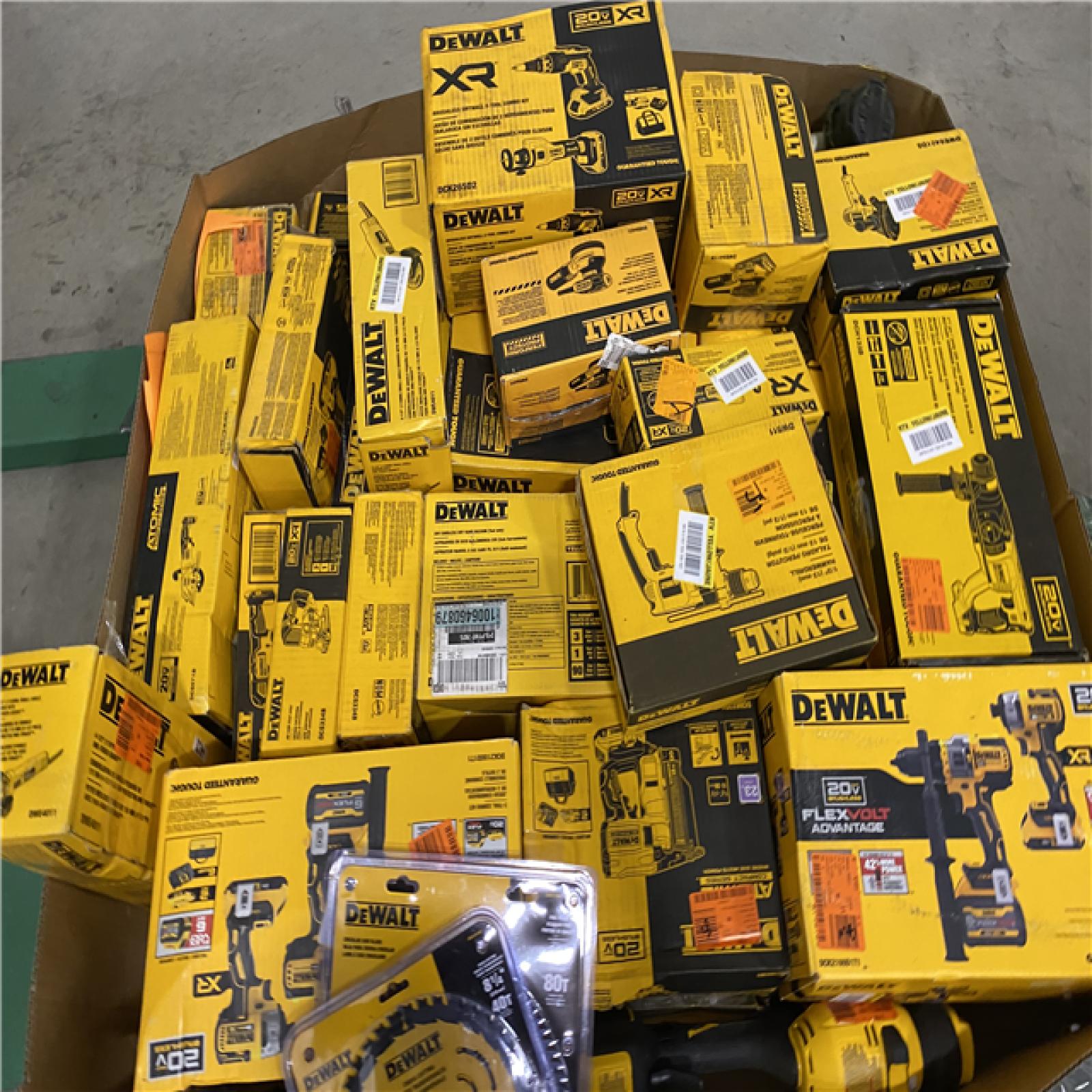 Dallas Location - As-Is Tool Pallet