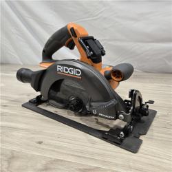 LIKE NEW! - RIDGID 18V Brushless Cordless 7-1/4 in. Circular Saw (Tool Only)