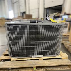 DALLAS LOCATION - Smartcomfort® by Carrier 2.5 Ton 14.3 Seer2 Heat Pump