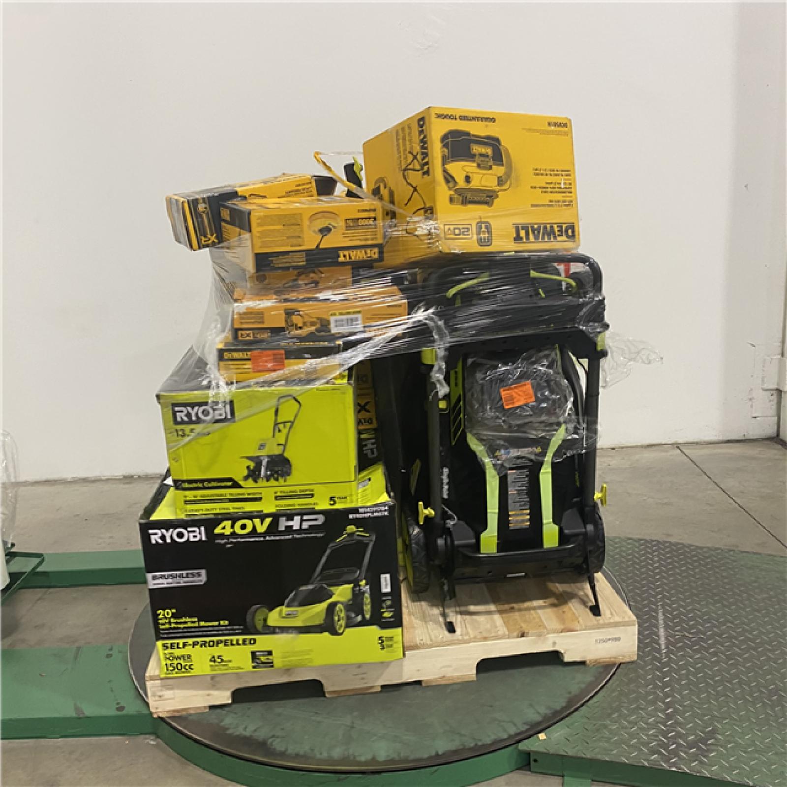 Dallas Location - As-Is Tool Pallet