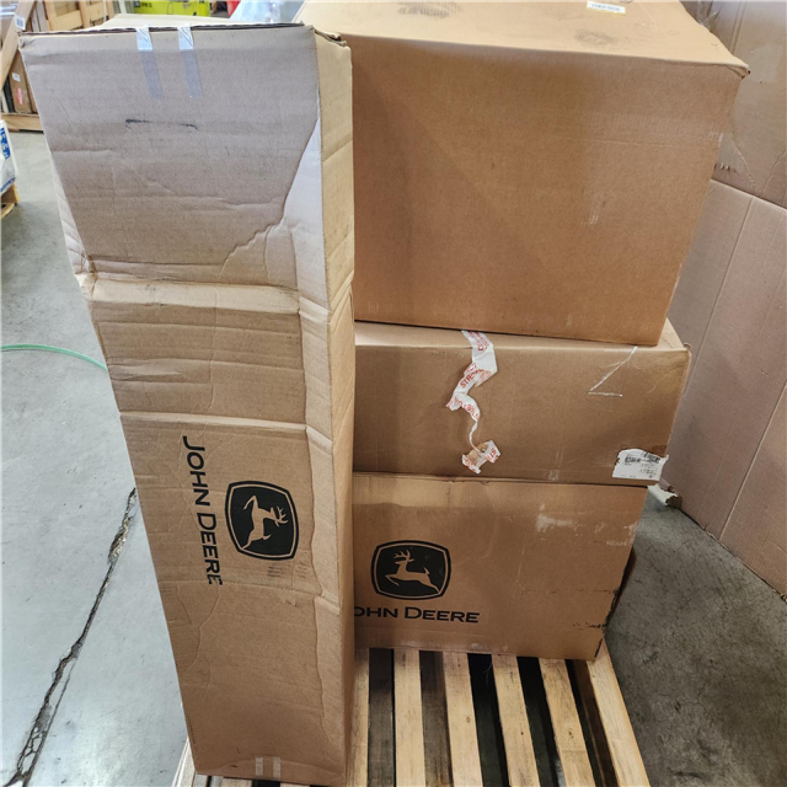 Phoenix NEW John Deere Zero-Turn Mower 54 in. Complete Bagging System for Z500 Series