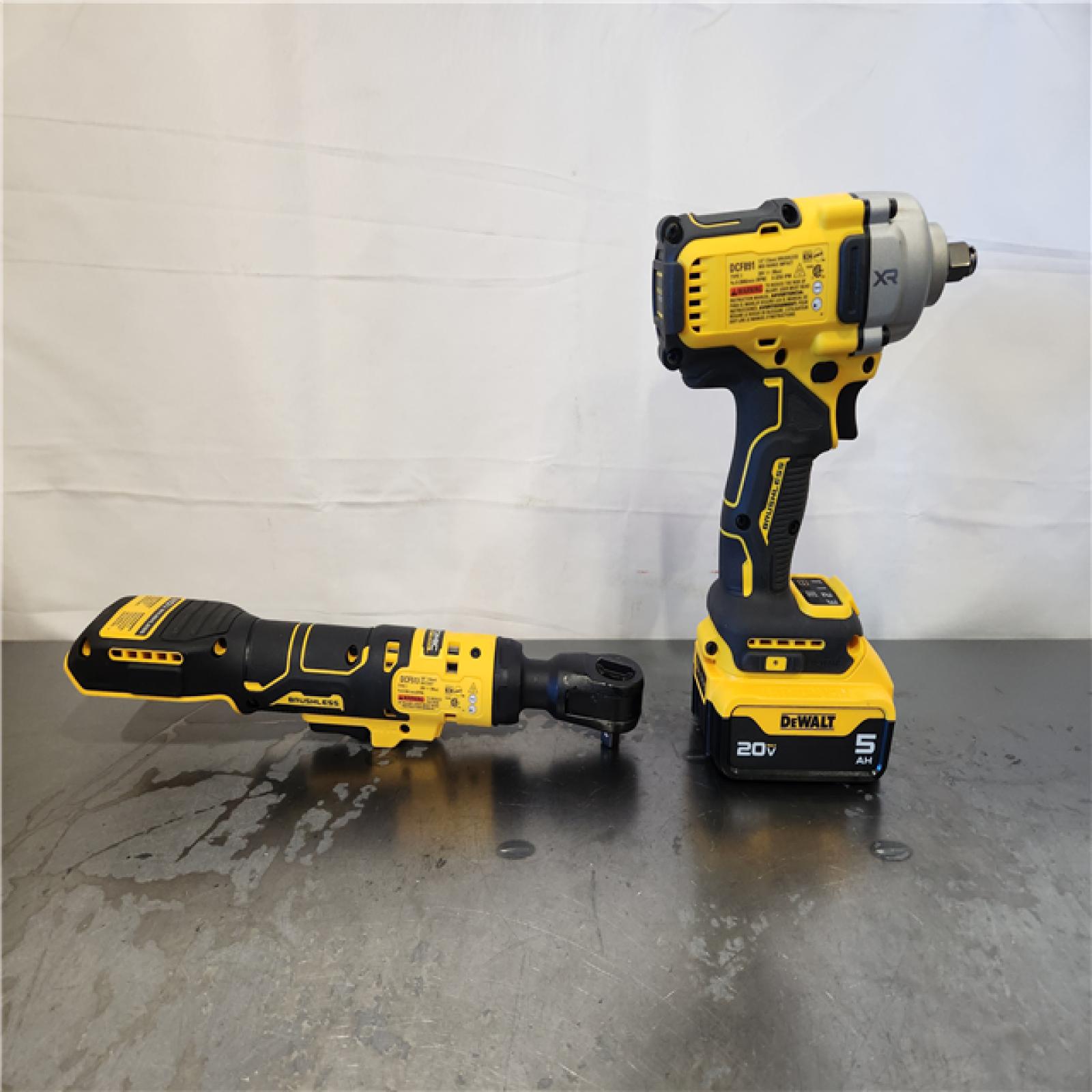 AS-IS- DEWALT 20V Lithium-Ion Cordless 2-Tool Combo Kit