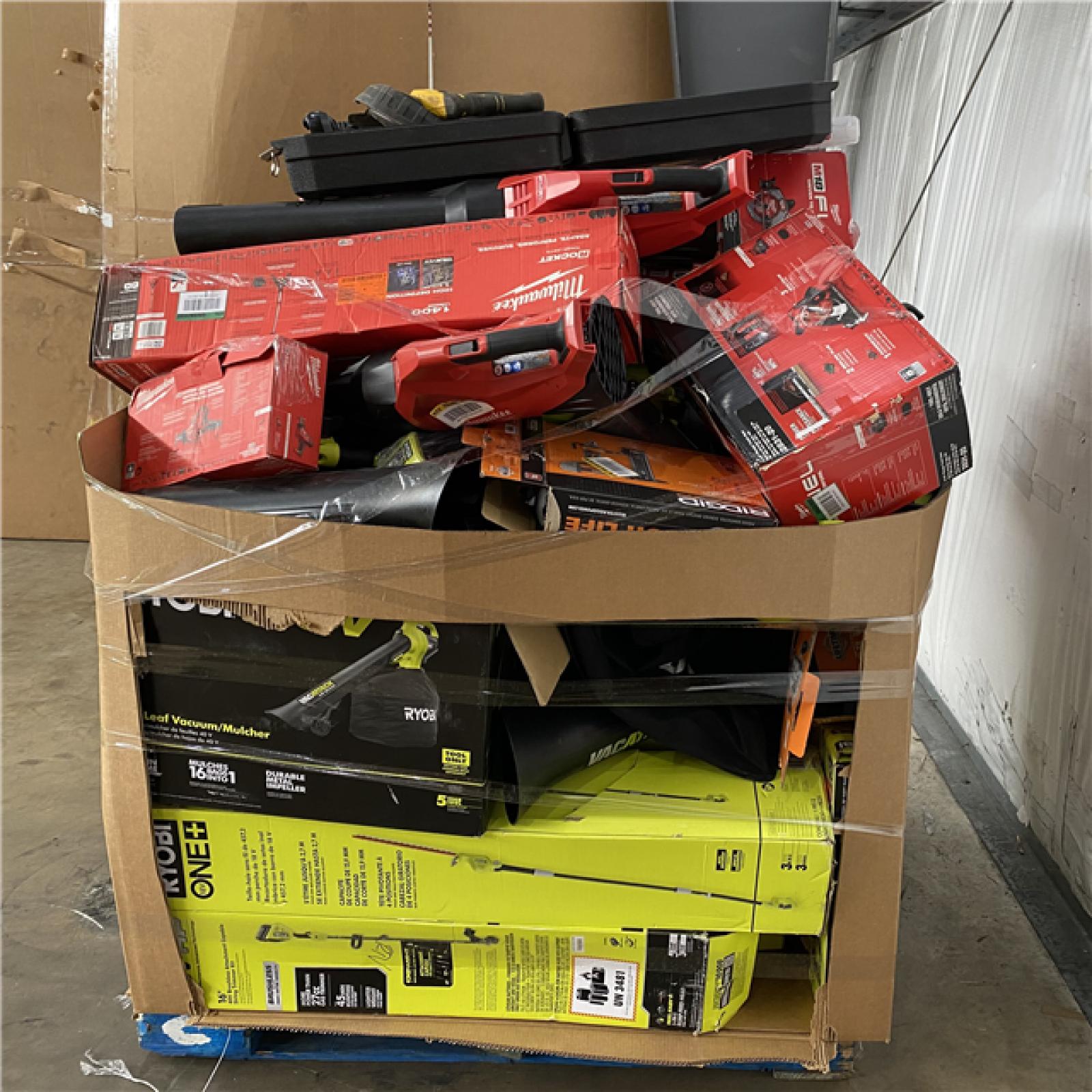 Houston Location AS IS - Tool Pallet