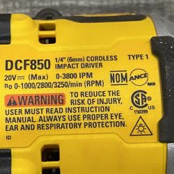 AS-IS DEWALT ATOMIC 20V MAX Lithium-Ion Cordless 1/4 in. Brushless Impact Driver Kit