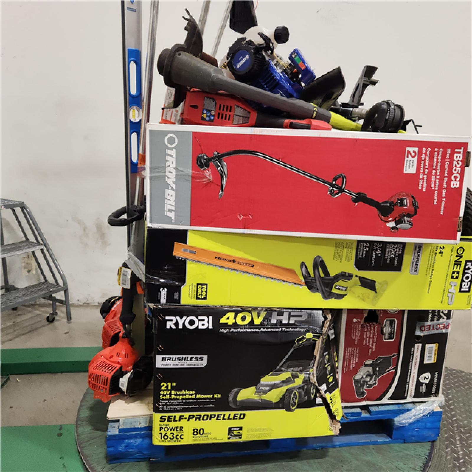 Dallas Location - As-Is Outdoor Power Equipment