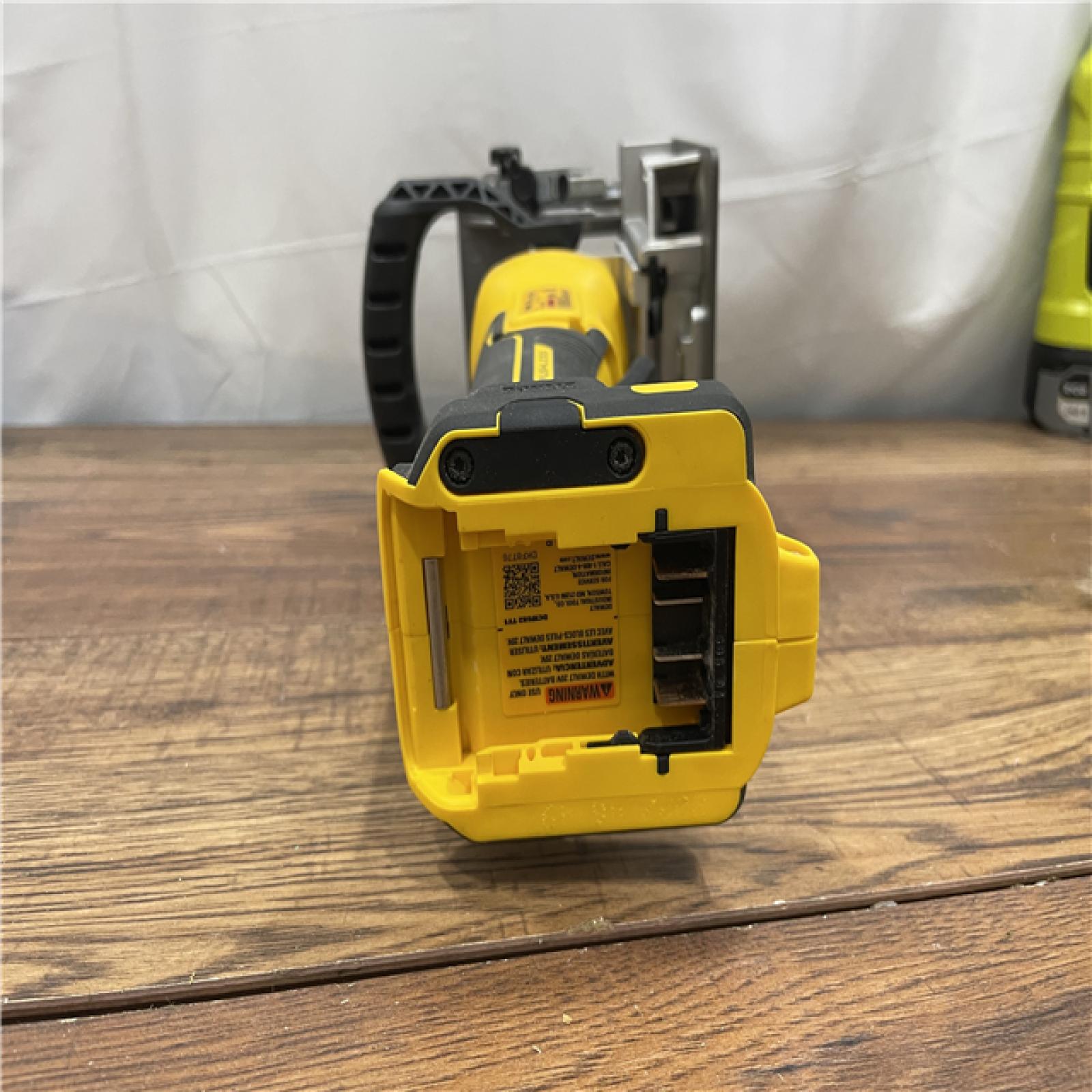 AS-IS DeWalt 20V MAX XR Cordless Biscuit Joiner Tool Only