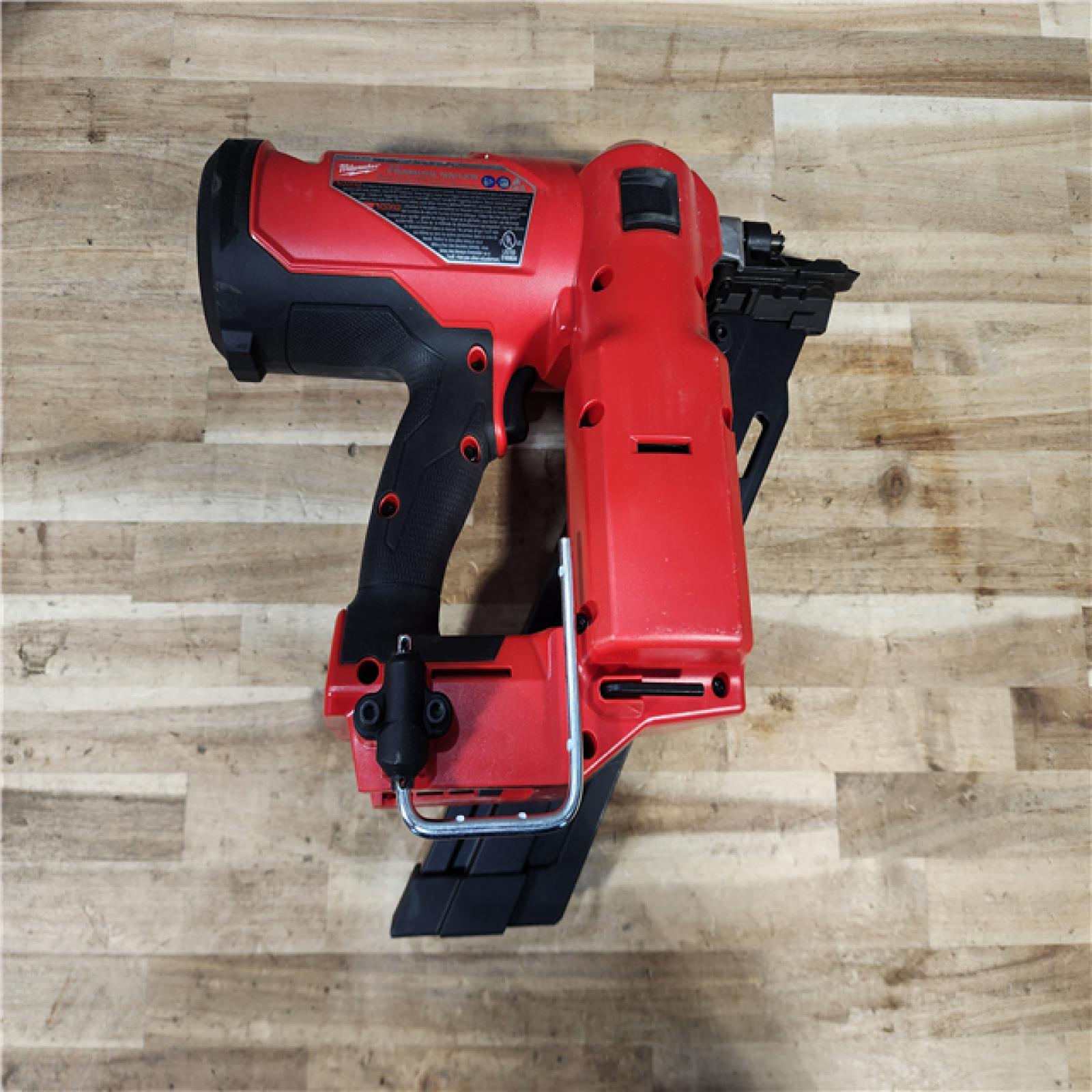 HOUSTON LOCATION - AS-IS (APPEARS LIKE NEW) Milwaukee FUEL 3-1/2 in. 18-Volt 30-Degree Lithium-Ion Brushless Cordless Framing Nailer (Tool-Only)