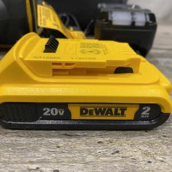 AS-IS DEWALT 20V MAX XR 16-Gauge Electric Cordless Angled Finishing Nailer Kit