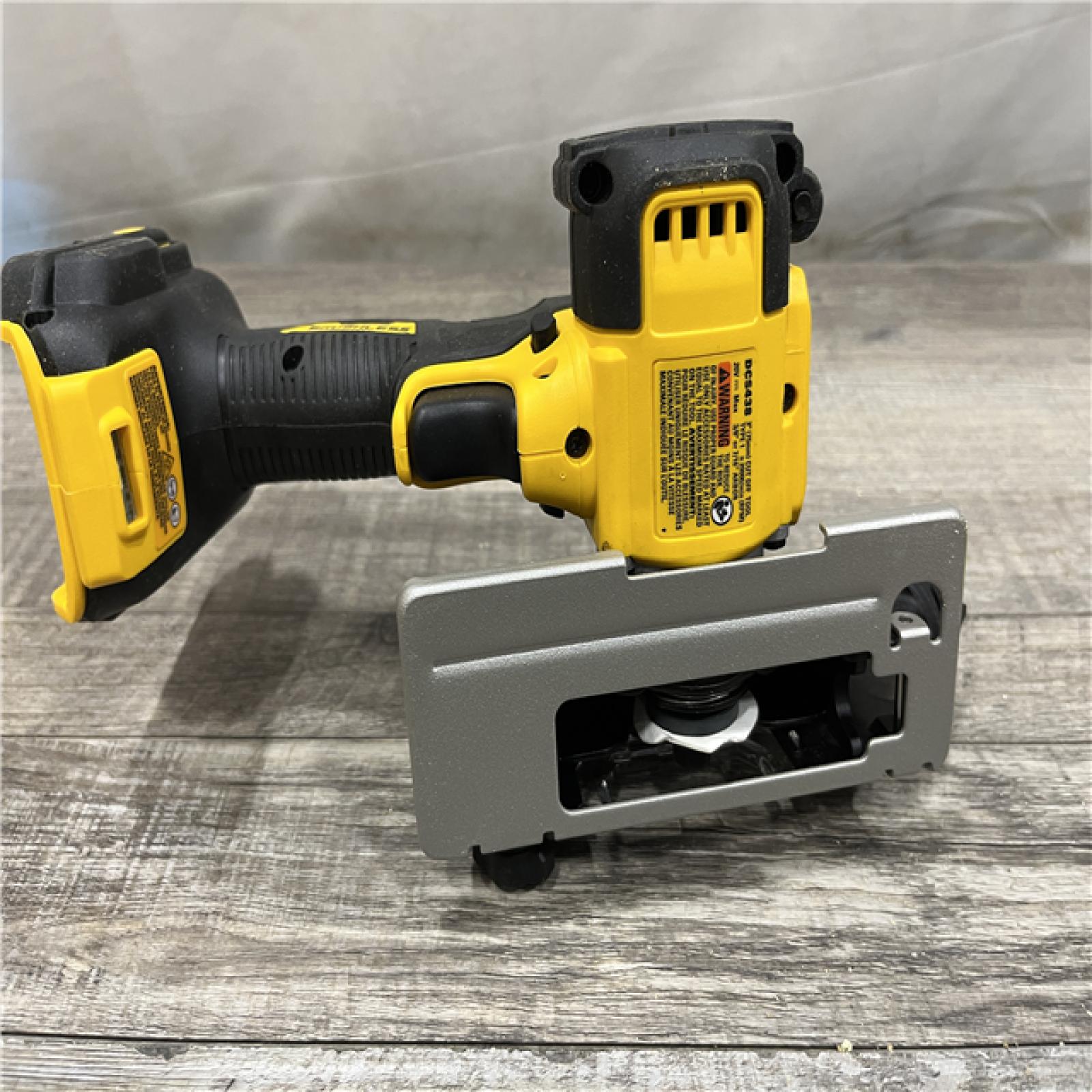 AS-IS NDEWALT 20V XR Cordless 3 in. Cut-Off Tool (Tool Only)