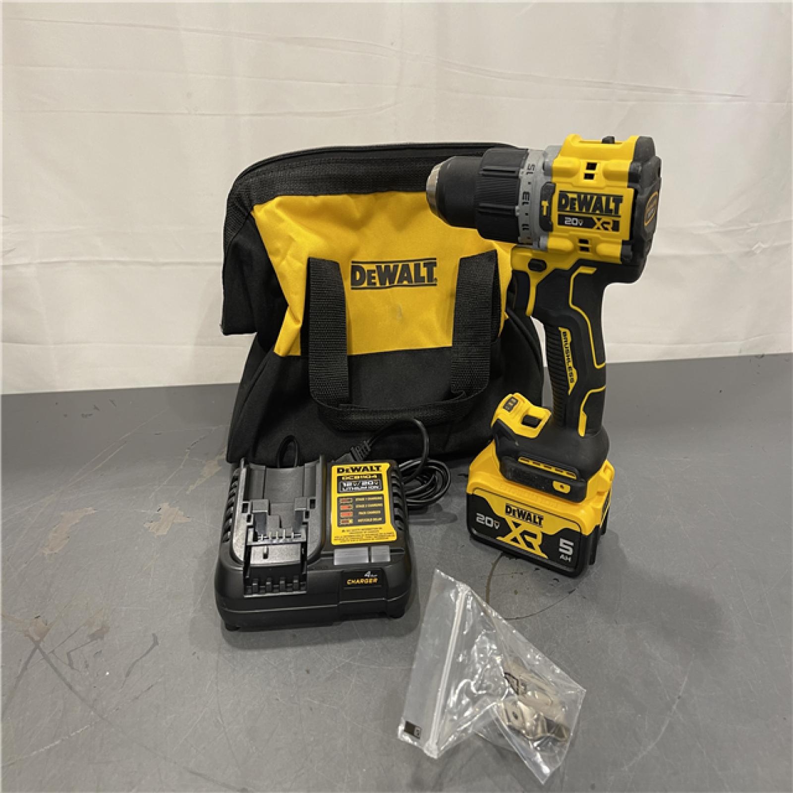 AS-IS - DeWalt 20V Lithium-Ion Compact Cordless 1/2 in. Hammer Drill Kit