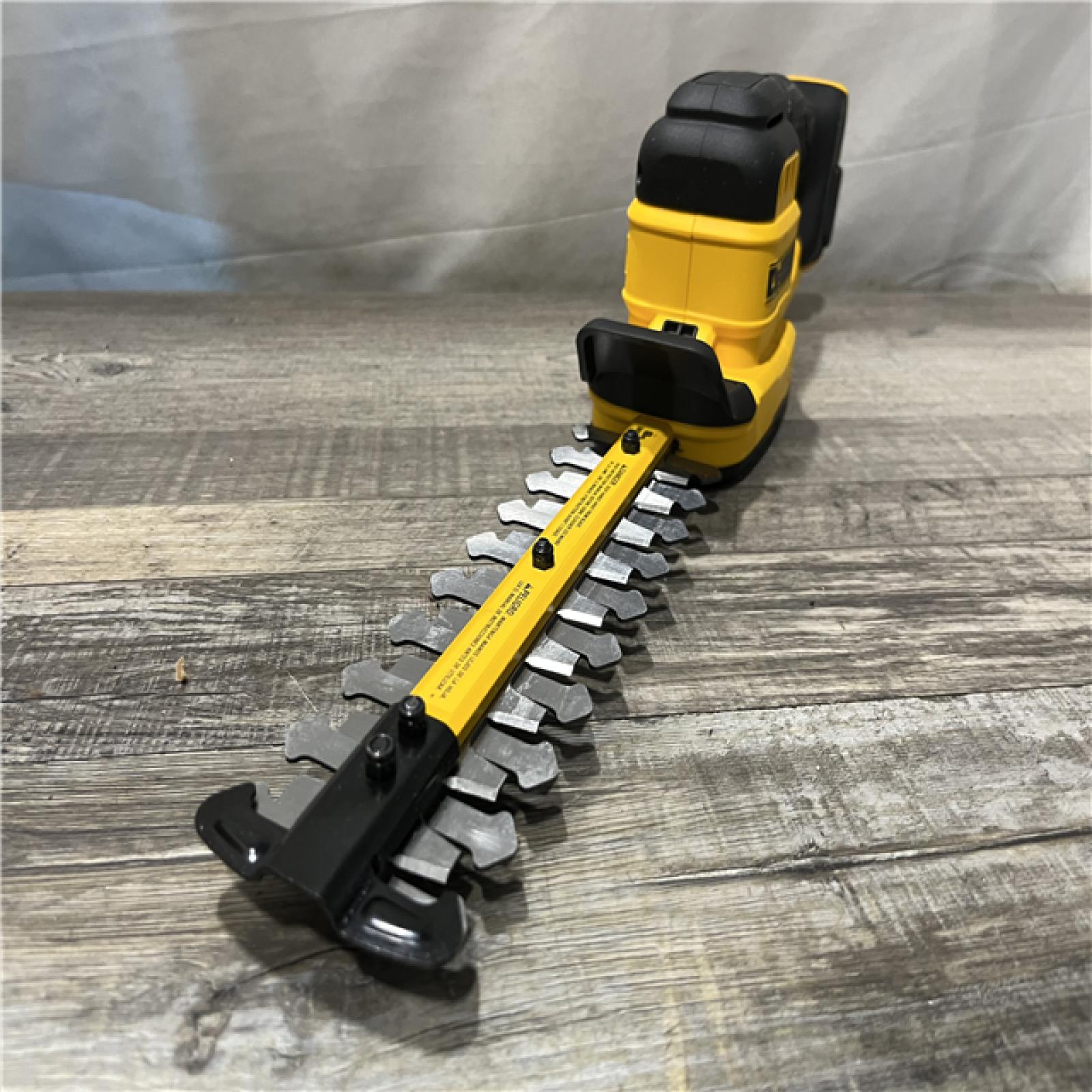 AS-IS DEWALT 20V 8 in. Compact Cordless Hedge Trimmer (Tool-Only)
