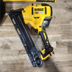 HOUSTON LOCATION - AS-IS DeWalt 15 GA ANGLED FINISH NAILER KIT W/ BATTERY & CHARGER