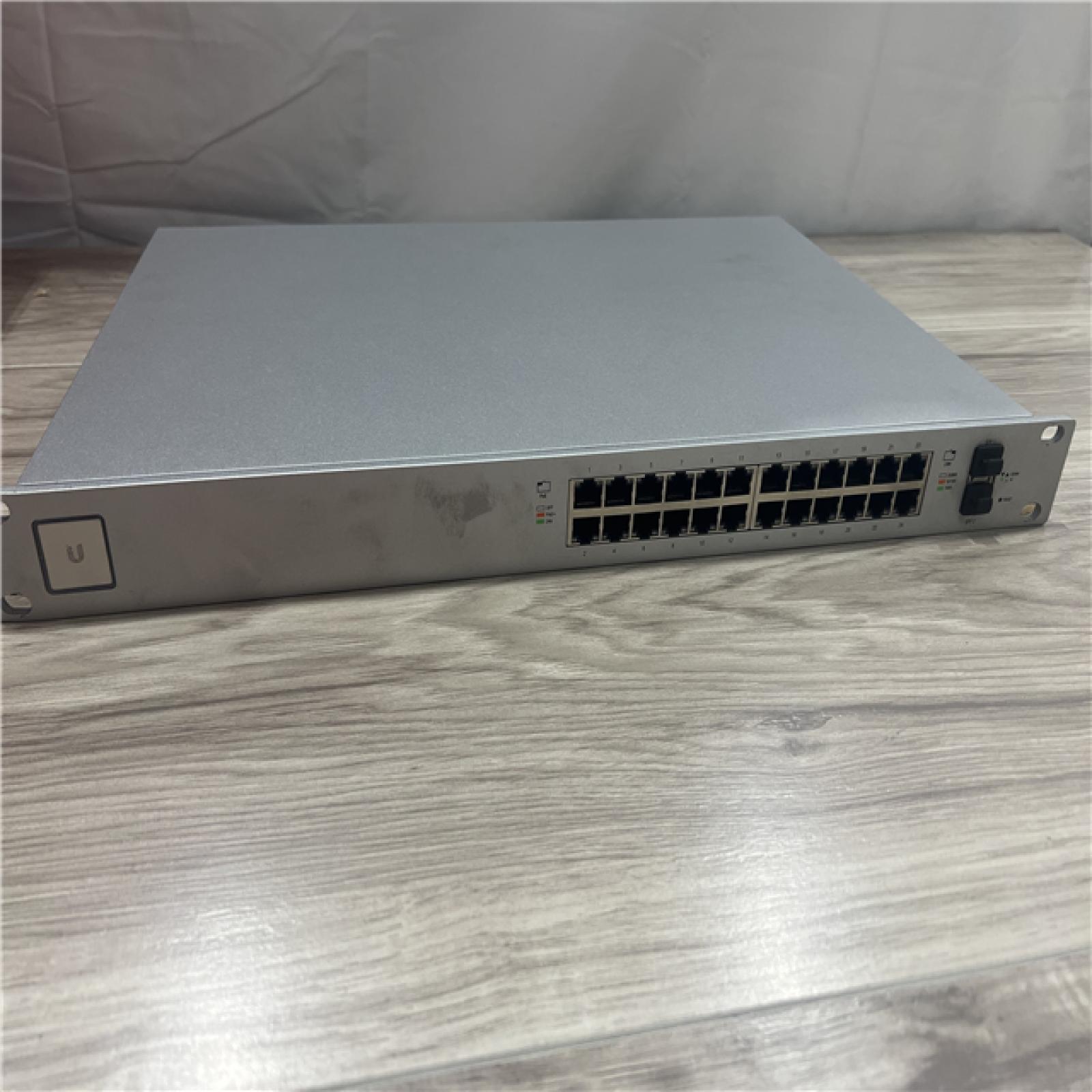 AS-IS Ubiquiti USW-Pro-Max-24-PoE L3 2.5G Ethernet (100/1000/2500) Power Over Ethernet (PoE) Grey