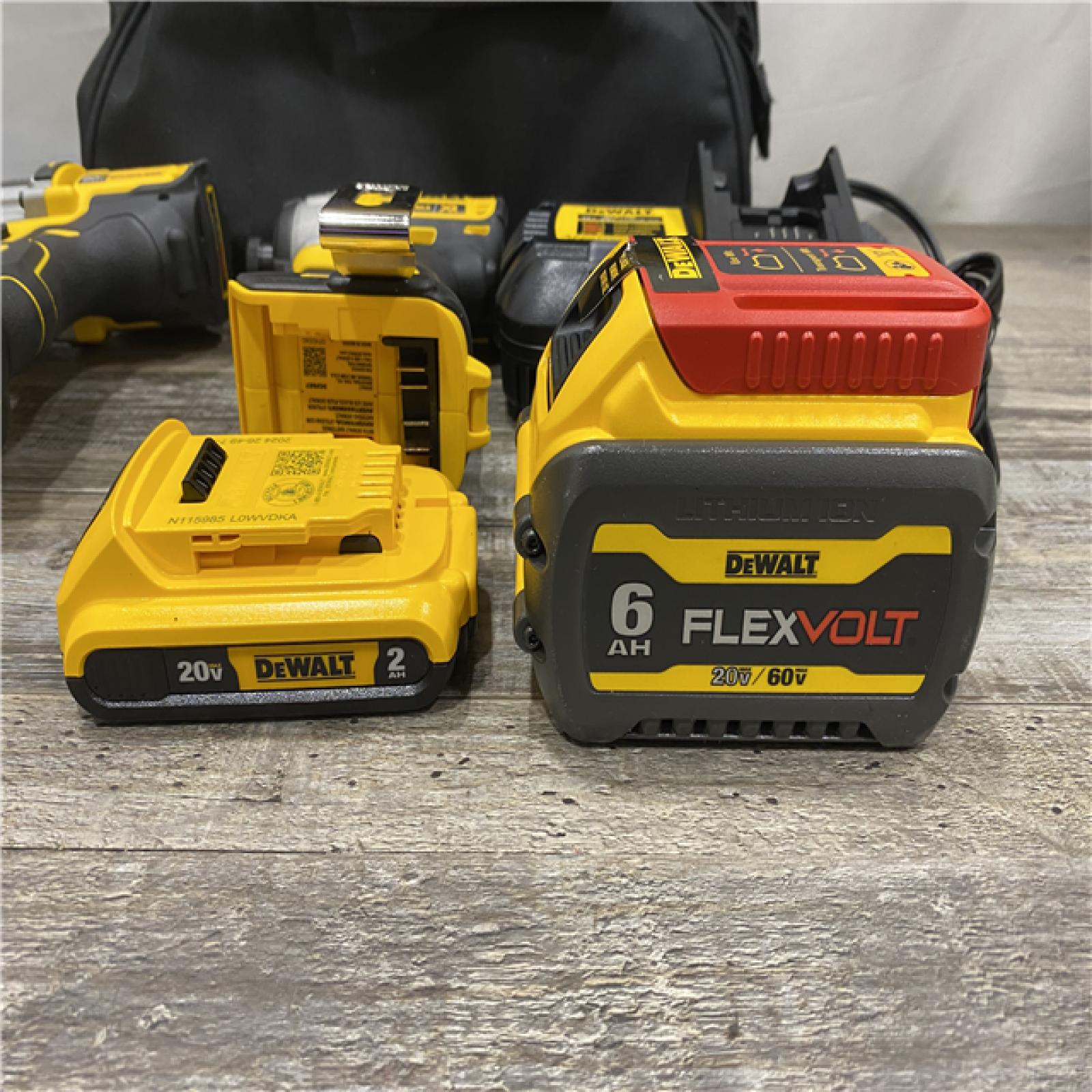 AS-IS DEWALT 20V MAX Cordless Brushless Hammer Drill/Driver 2 Tool Combo Kit