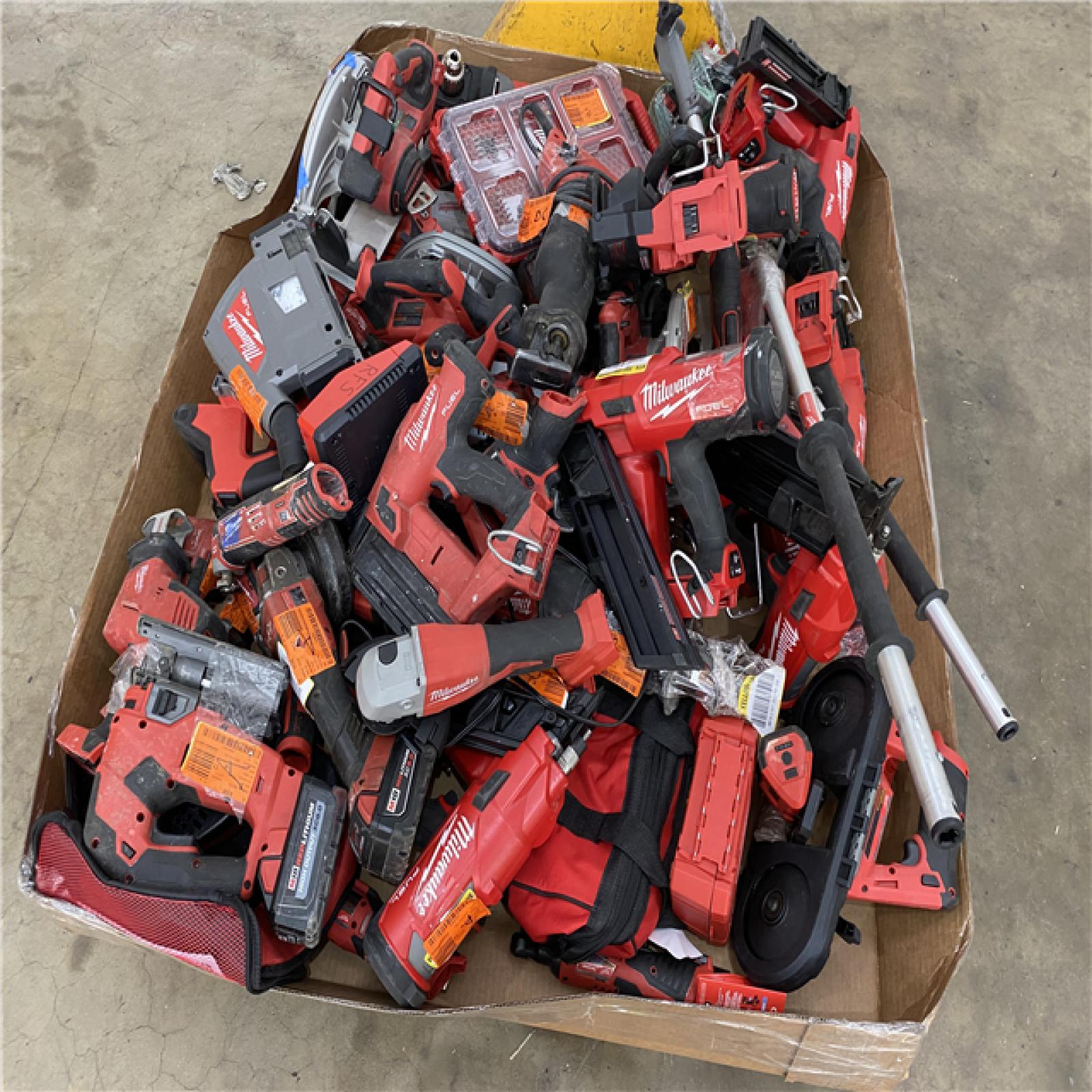 Houston Location AS IS - Tool Pallet