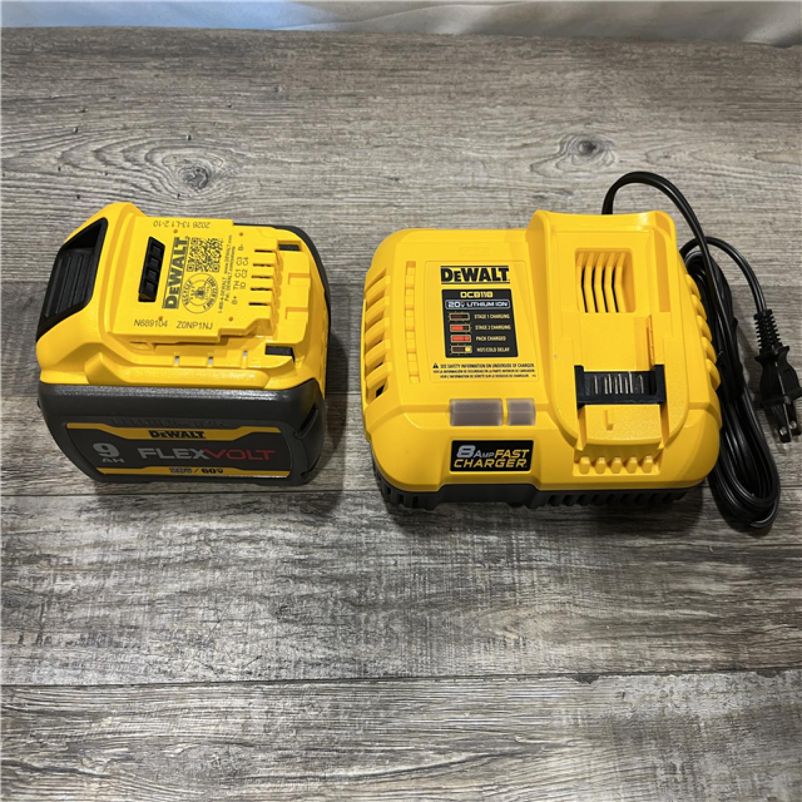 AS-IS DEWALT 20V/60V MAX FLEXVOLT Lithium-Ion 9.0Ah Battery and Charger Starter Kit