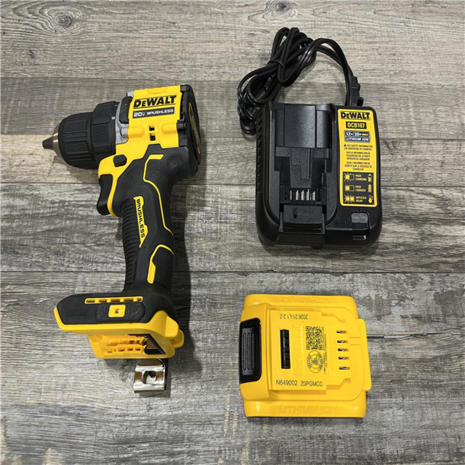 AS-IS DEWALT Atomic 20V Lithium-Ion Cordless Compact 1/2 in. Drill/Driver Kit