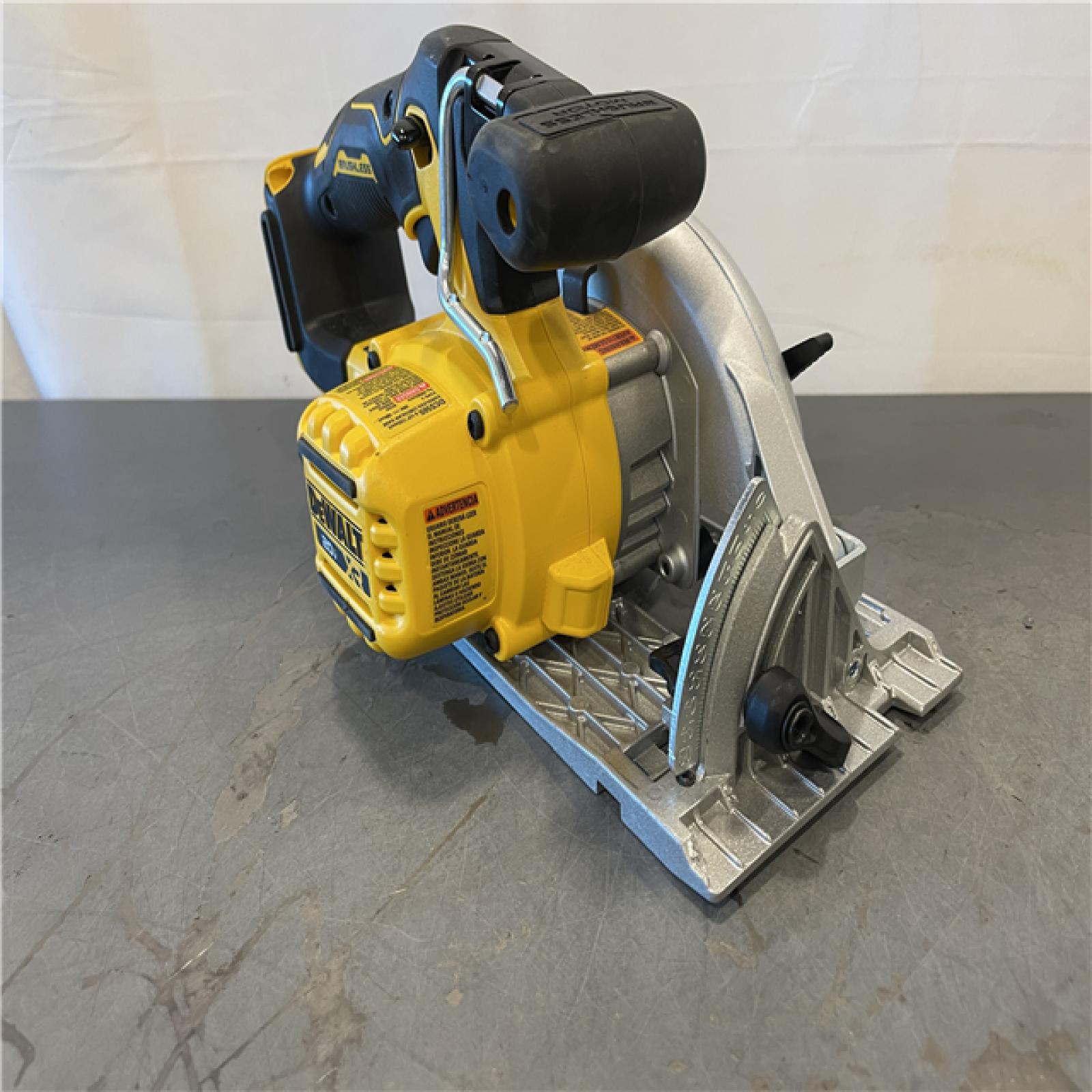 AS-IS - DEWALT 20-Volt MAX Lithium-Ion Cordless 6-Tool Combo Kit