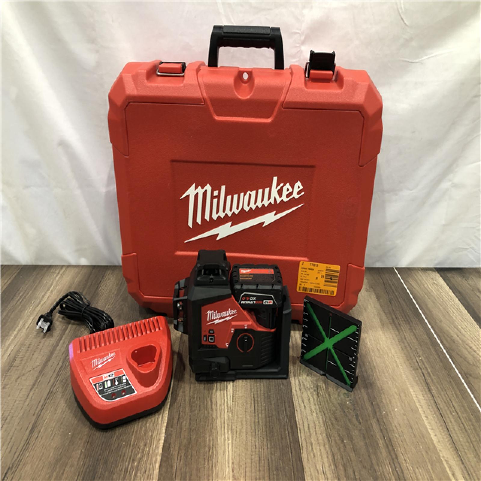 AS-IS Milwaukee 12-Volt Lithium-Ion Cordless Green 250 ft. 3-Plane Laser Level Kit