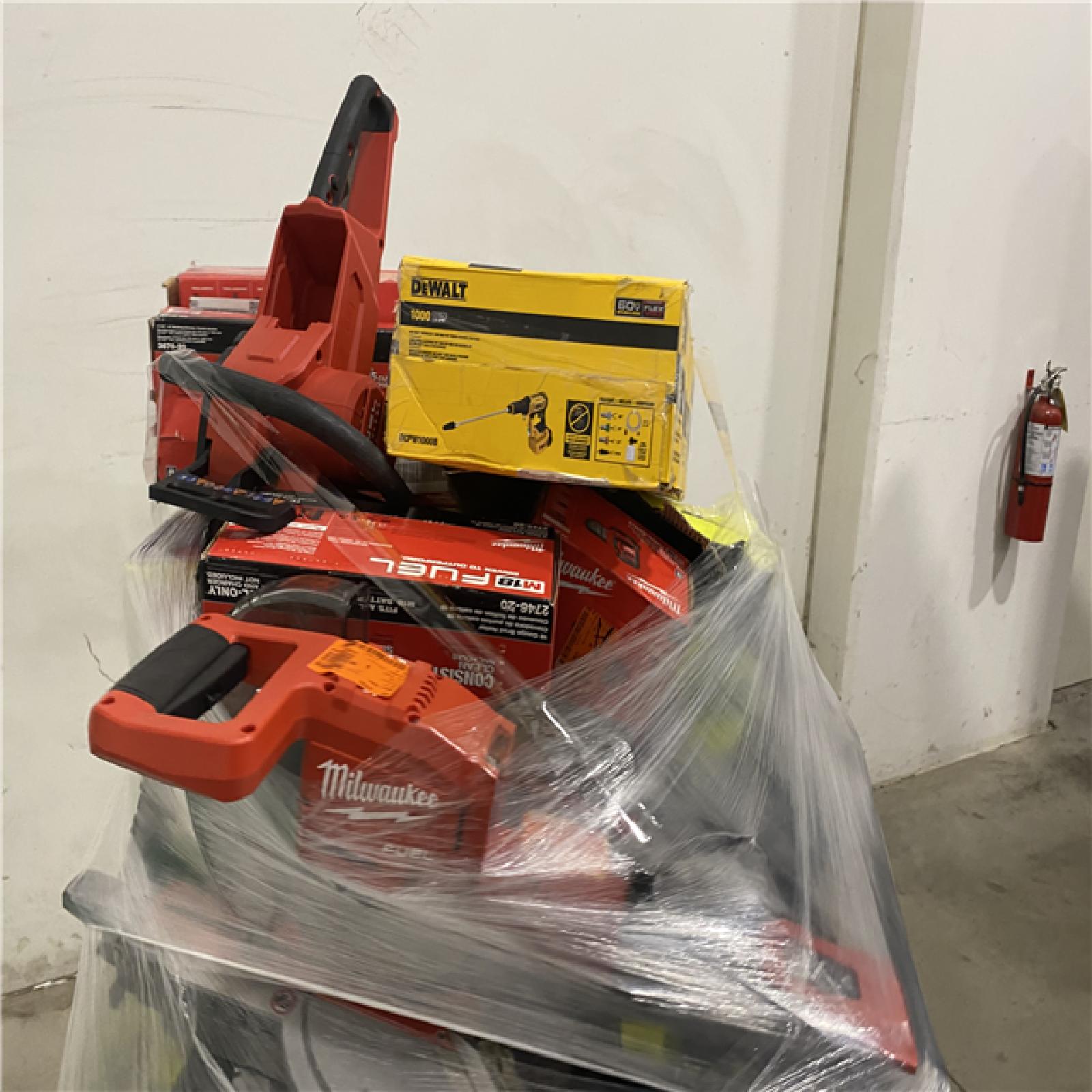 Dallas Location - As-Is Tool Pallet